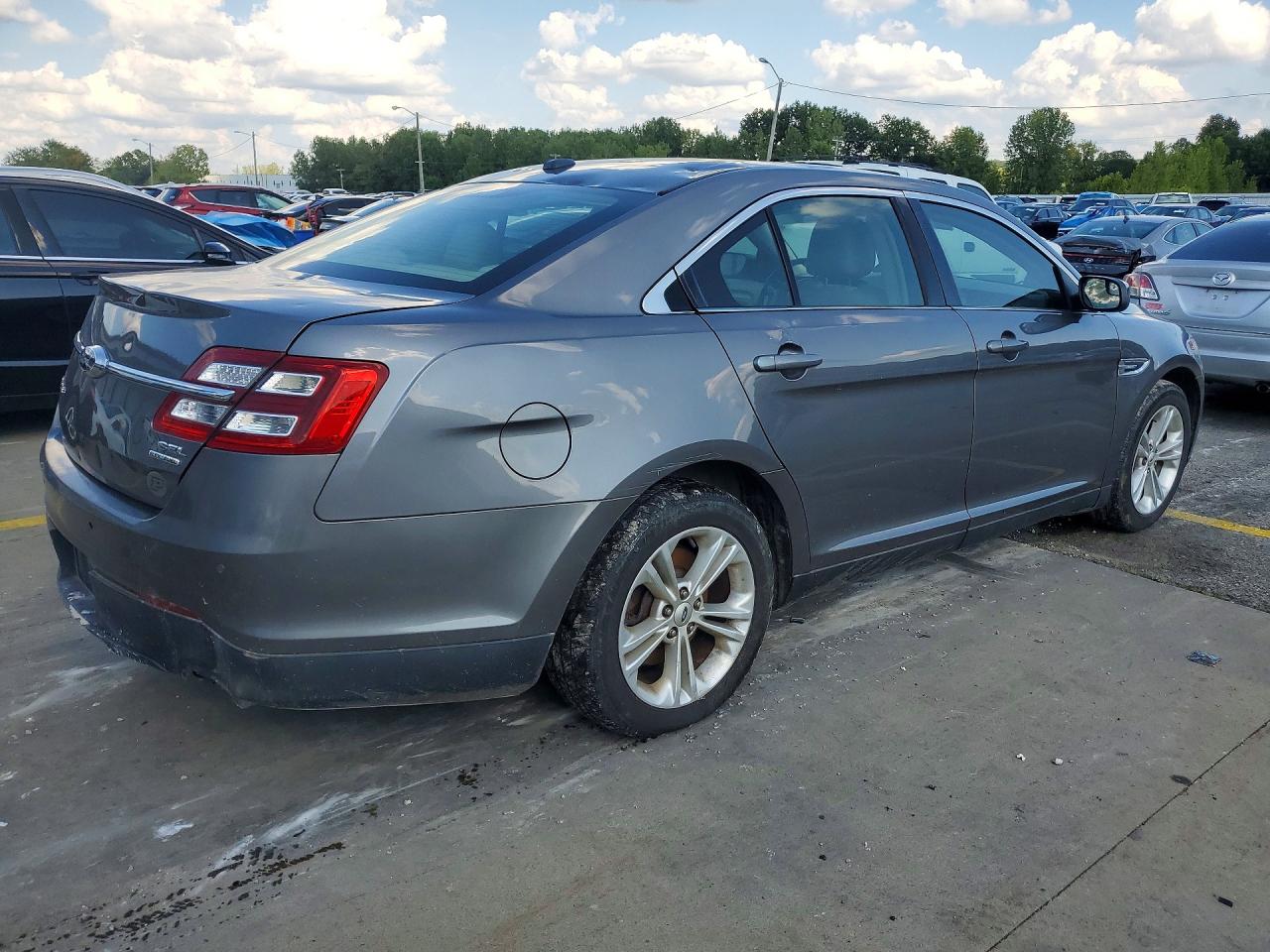 2014 Ford Taurus Sel Silver vin: 1FAHP2E80EG149716