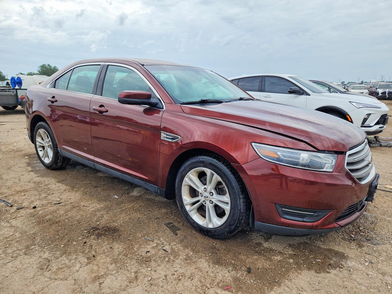 2015 Ford Taurus Sel Brown vin: 1FAHP2E80FG110156