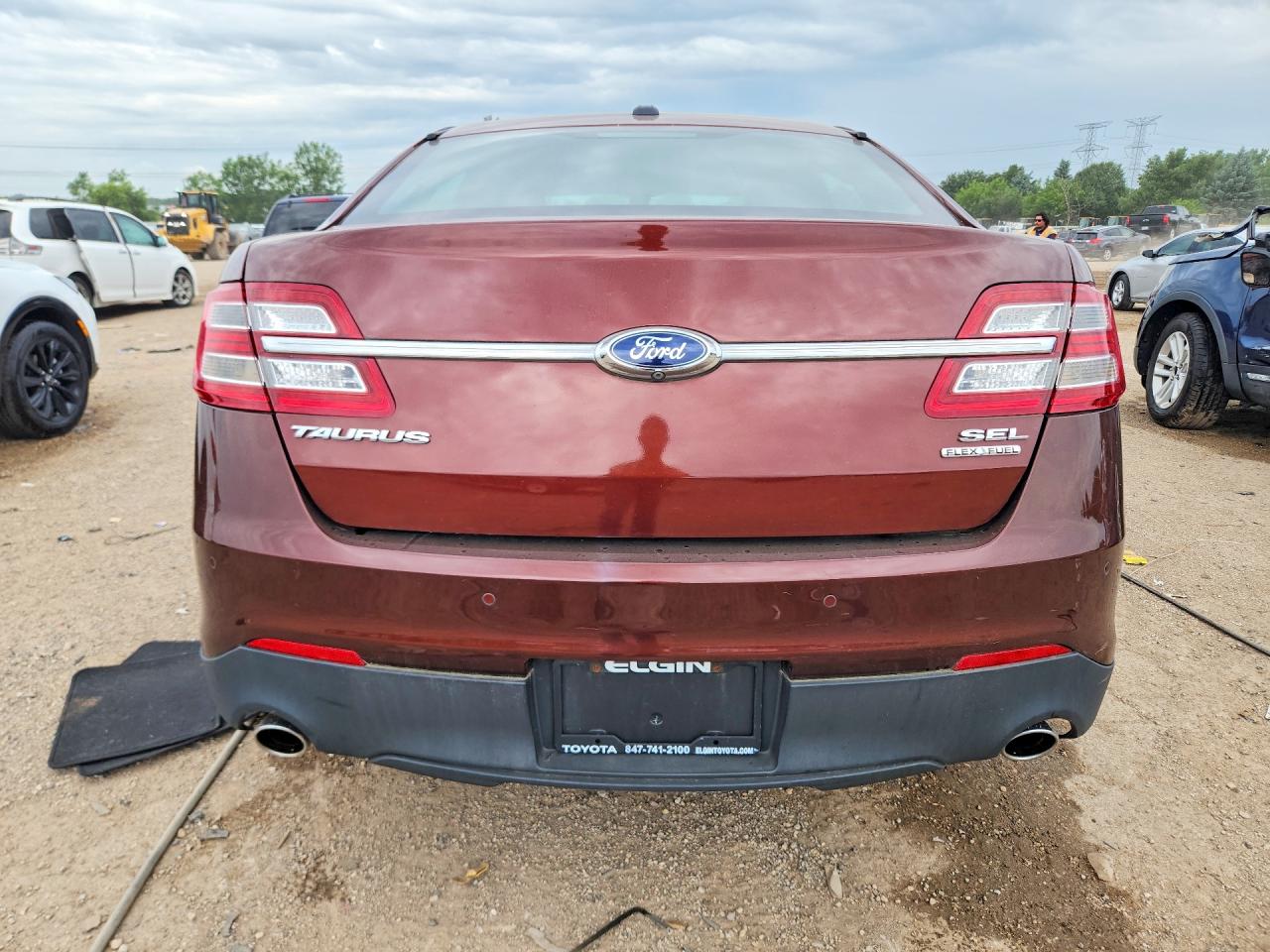 2015 Ford Taurus Sel Brown vin: 1FAHP2E80FG110156