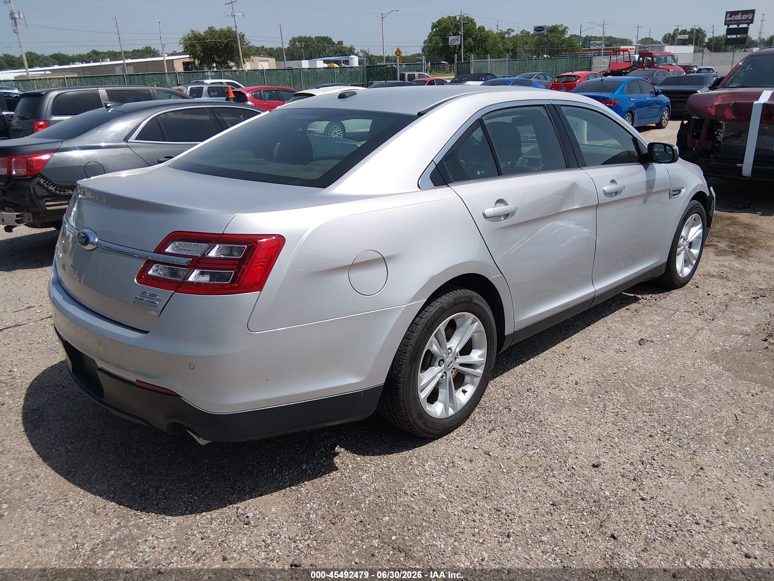 2015 Ford Taurus Sel Silver vin: 1FAHP2E80FG127779