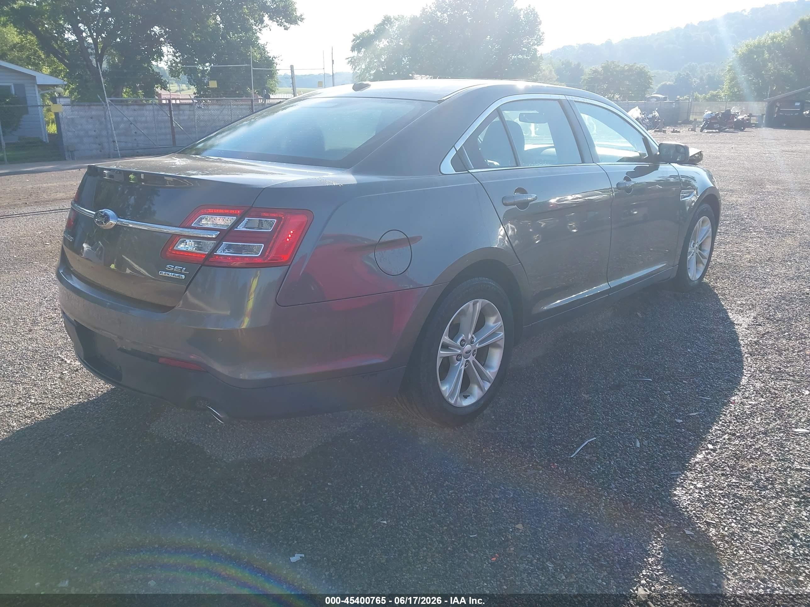 2015 Ford Taurus Sel Gray vin: 1FAHP2E80FG158773