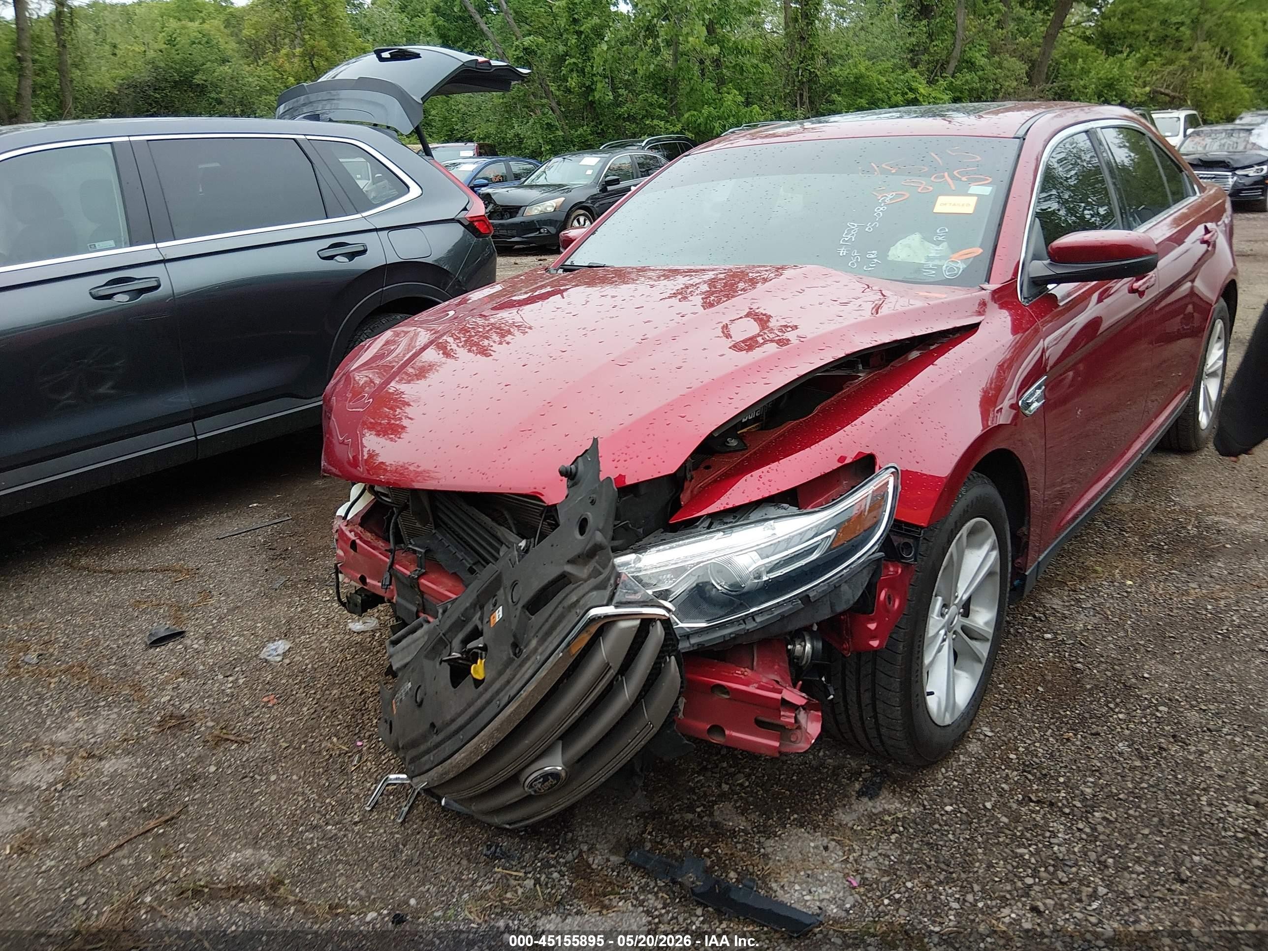 2015 Ford Taurus Sel Red vin: 1FAHP2E80FG158823