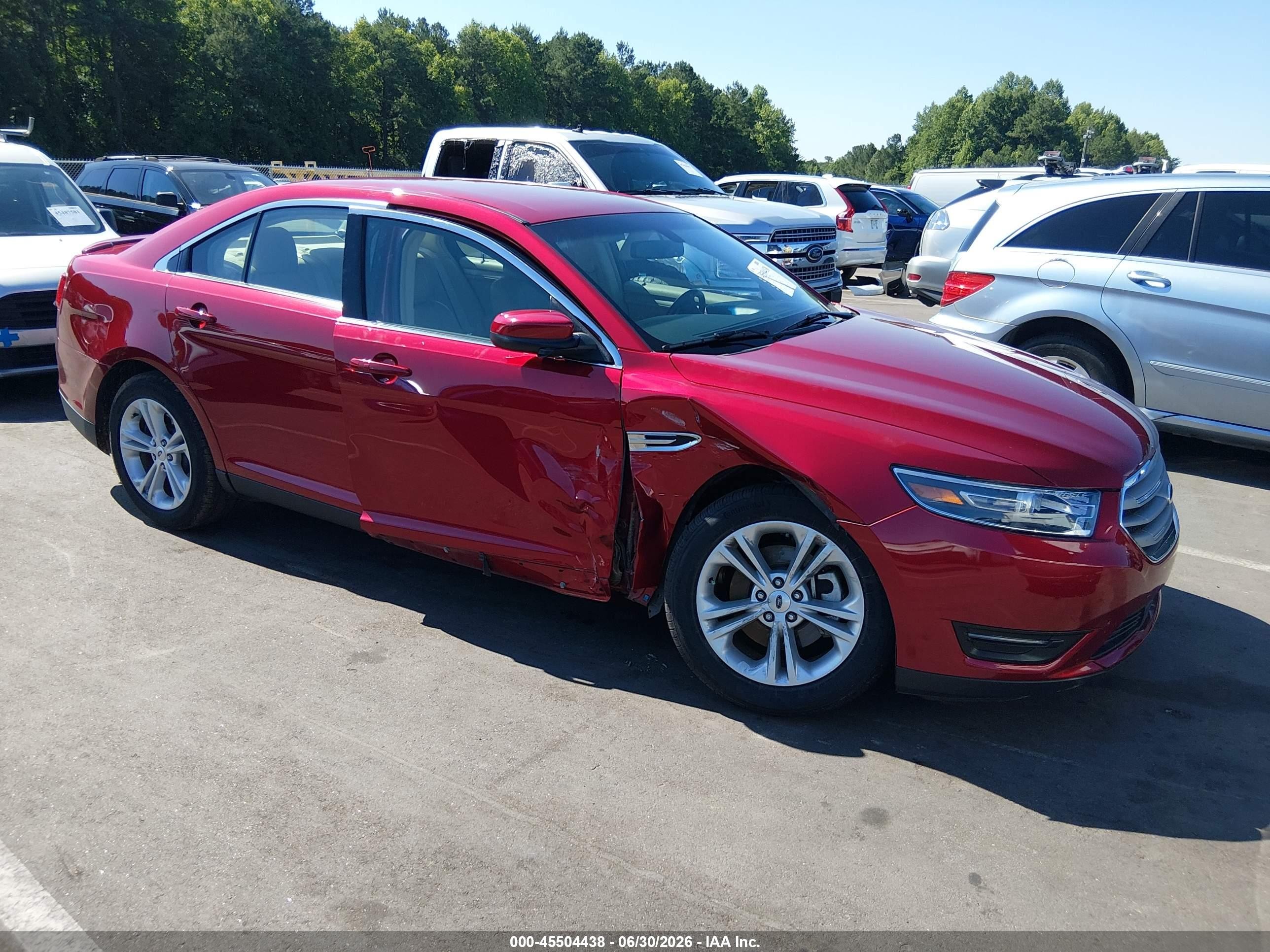 2015 Ford Taurus Sel Красный vin: 1FAHP2E80FG174150