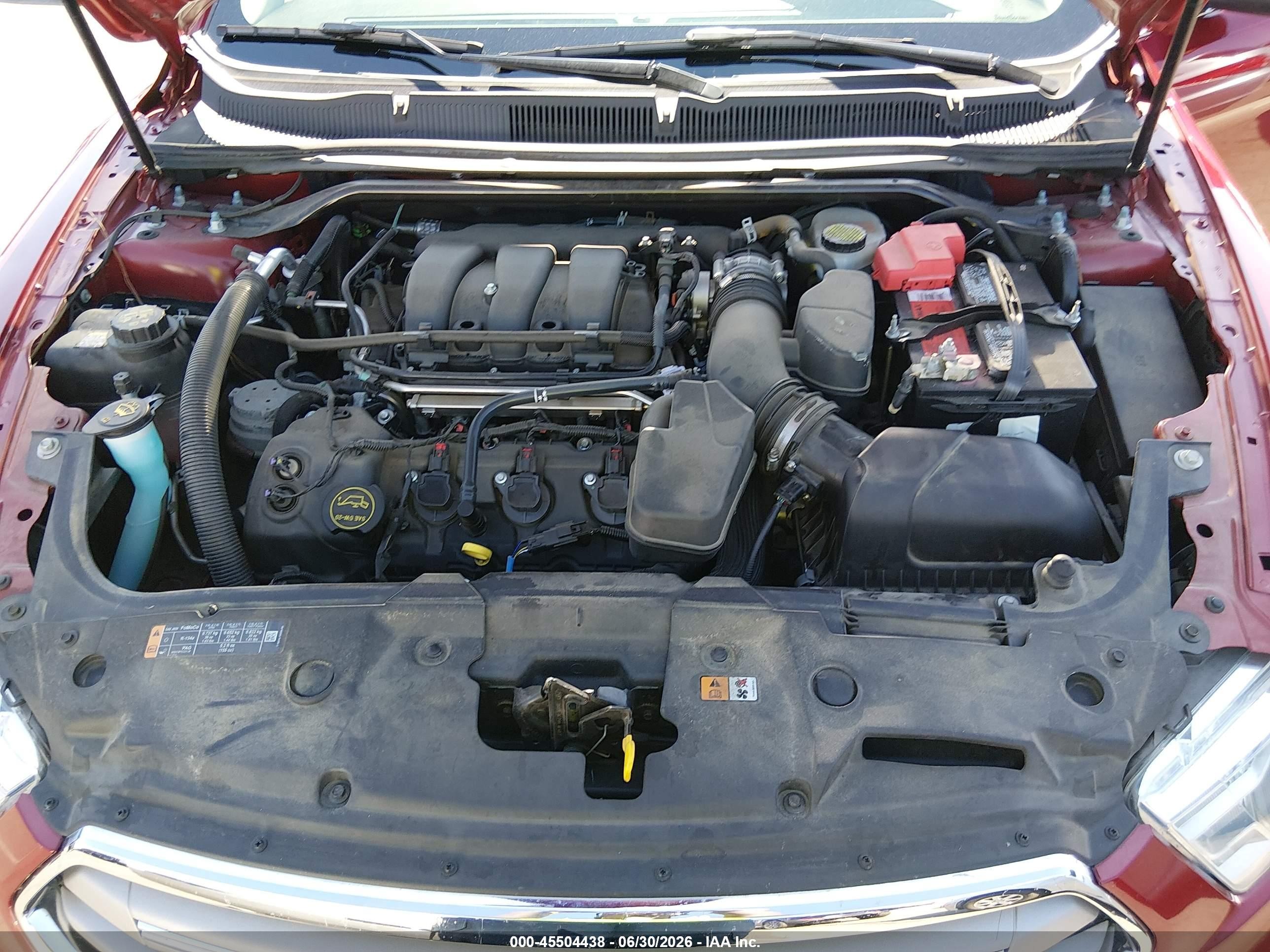 2015 Ford Taurus Sel Красный vin: 1FAHP2E80FG174150