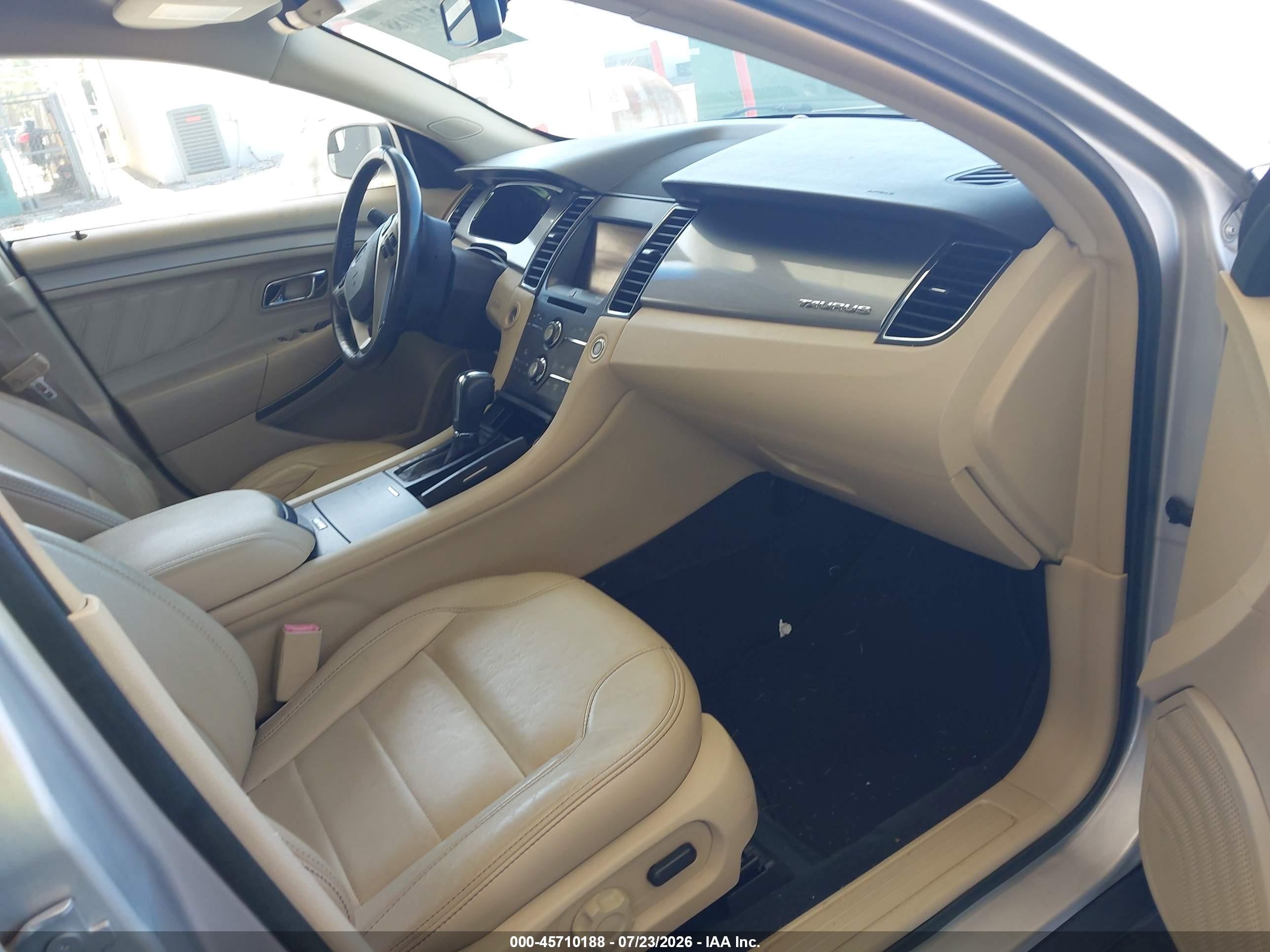 2013 Ford Taurus Sel Silver vin: 1FAHP2E81DG126248