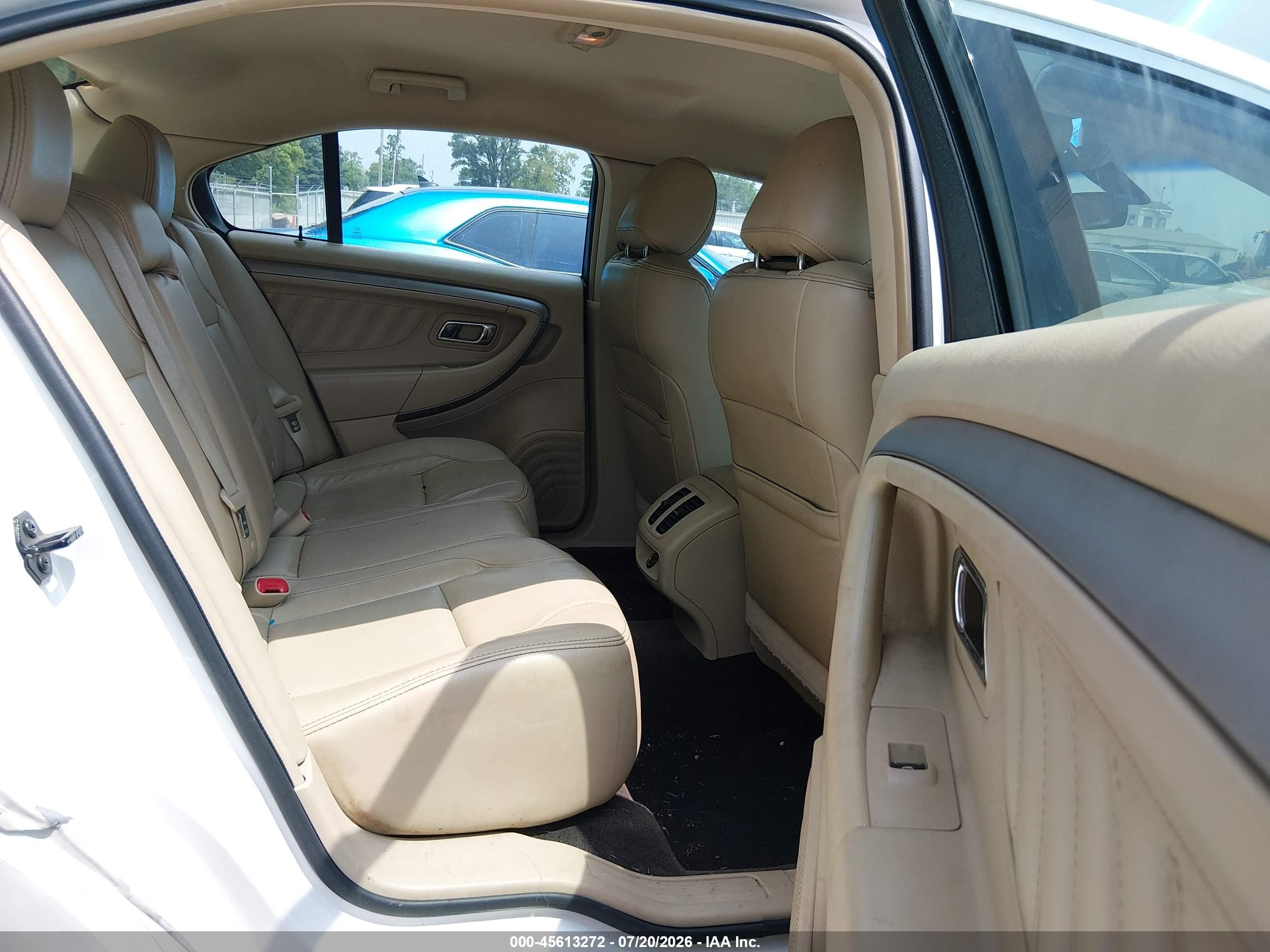 2013 Ford Taurus Sel White vin: 1FAHP2E81DG168385