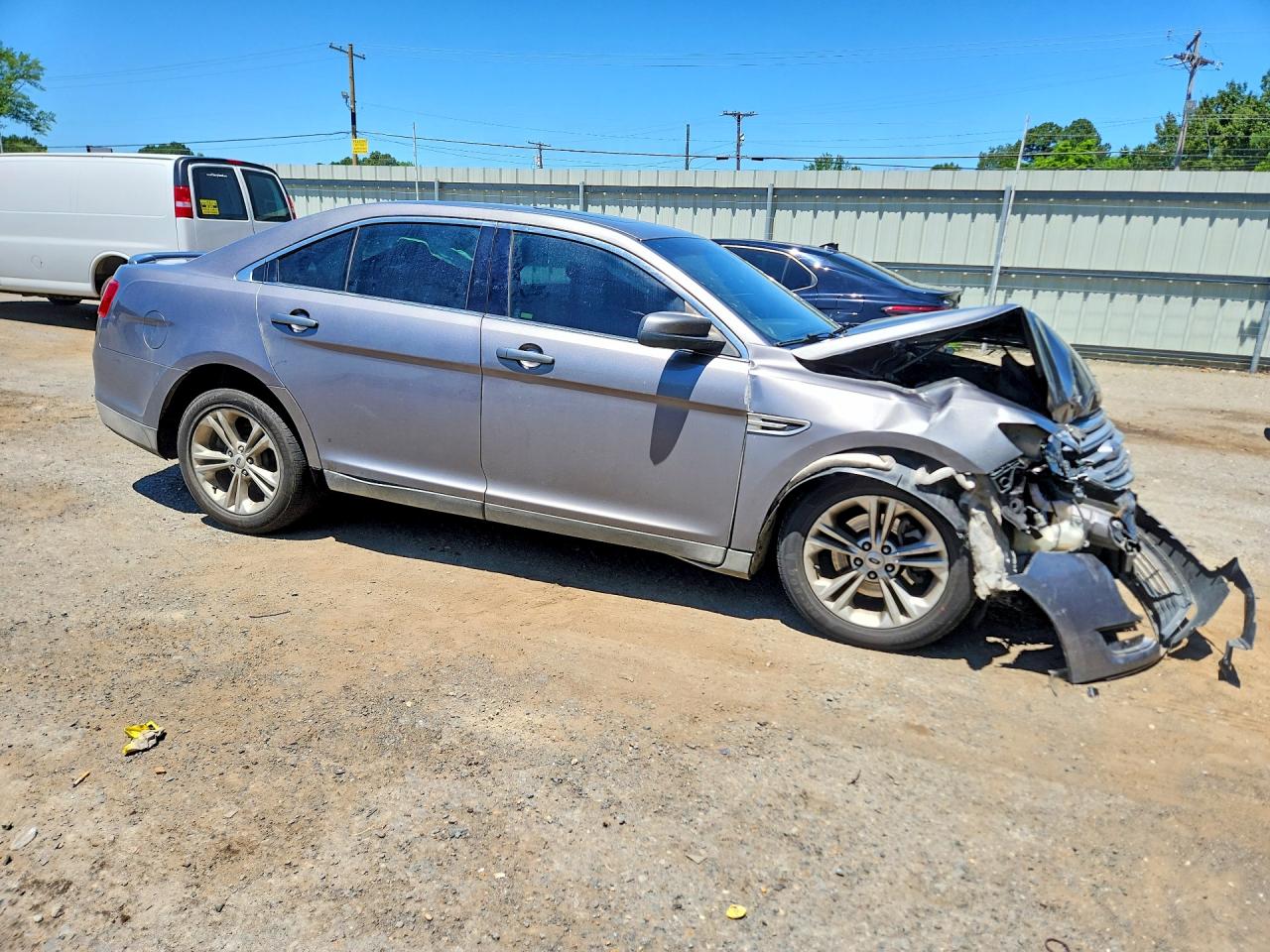 2013 Ford Taurus Sel Серый vin: 1FAHP2E81DG220372