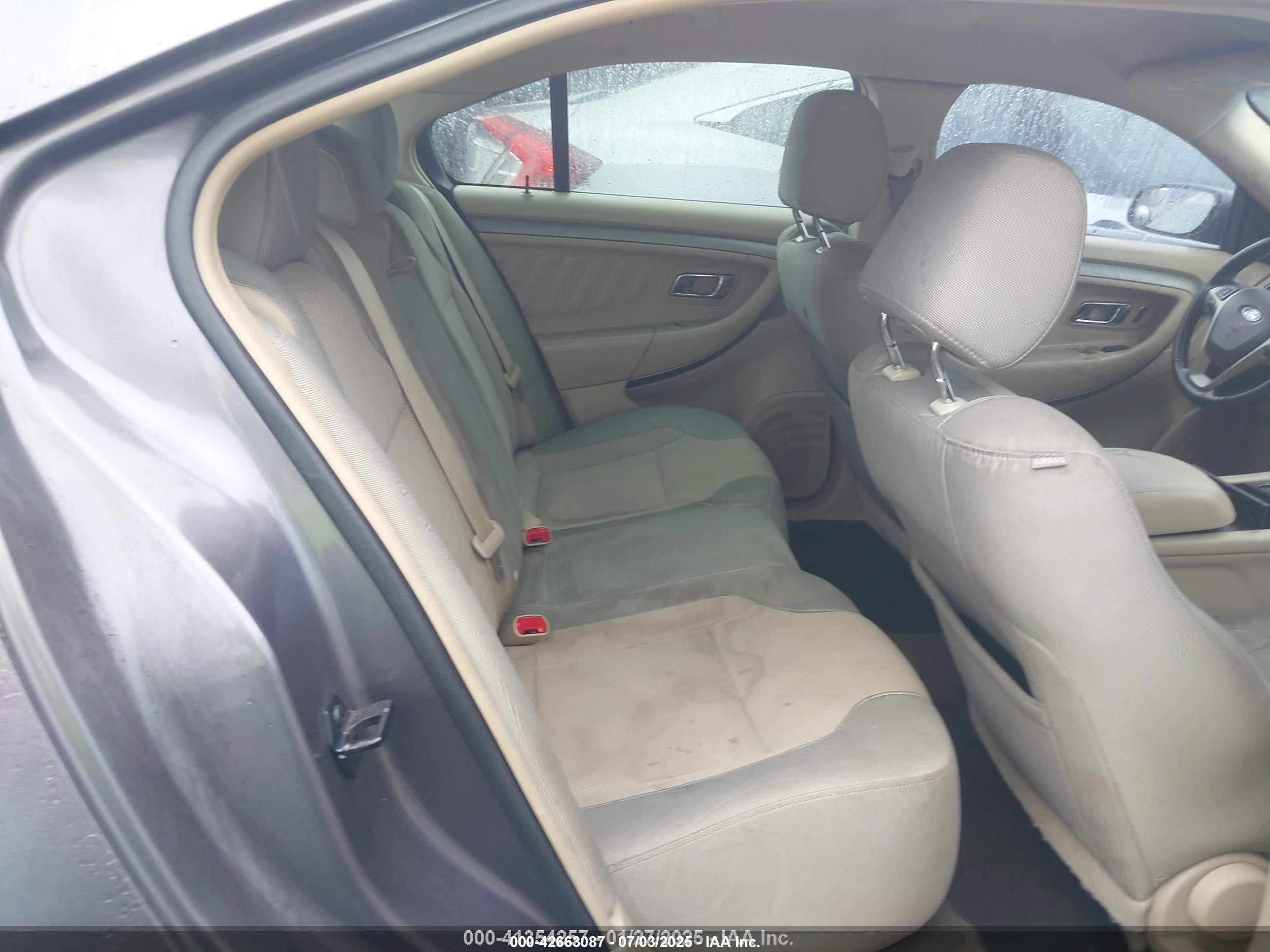 2013 Ford Taurus Sel Gray vin: 1FAHP2E81DG228830