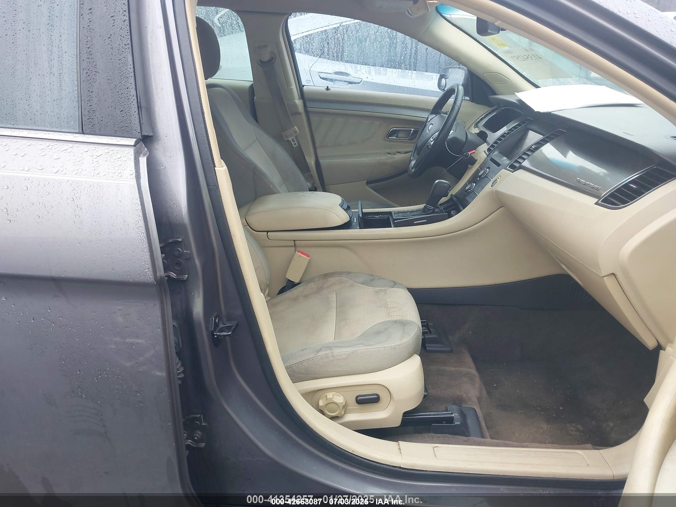 2013 Ford Taurus Sel Gray vin: 1FAHP2E81DG228830