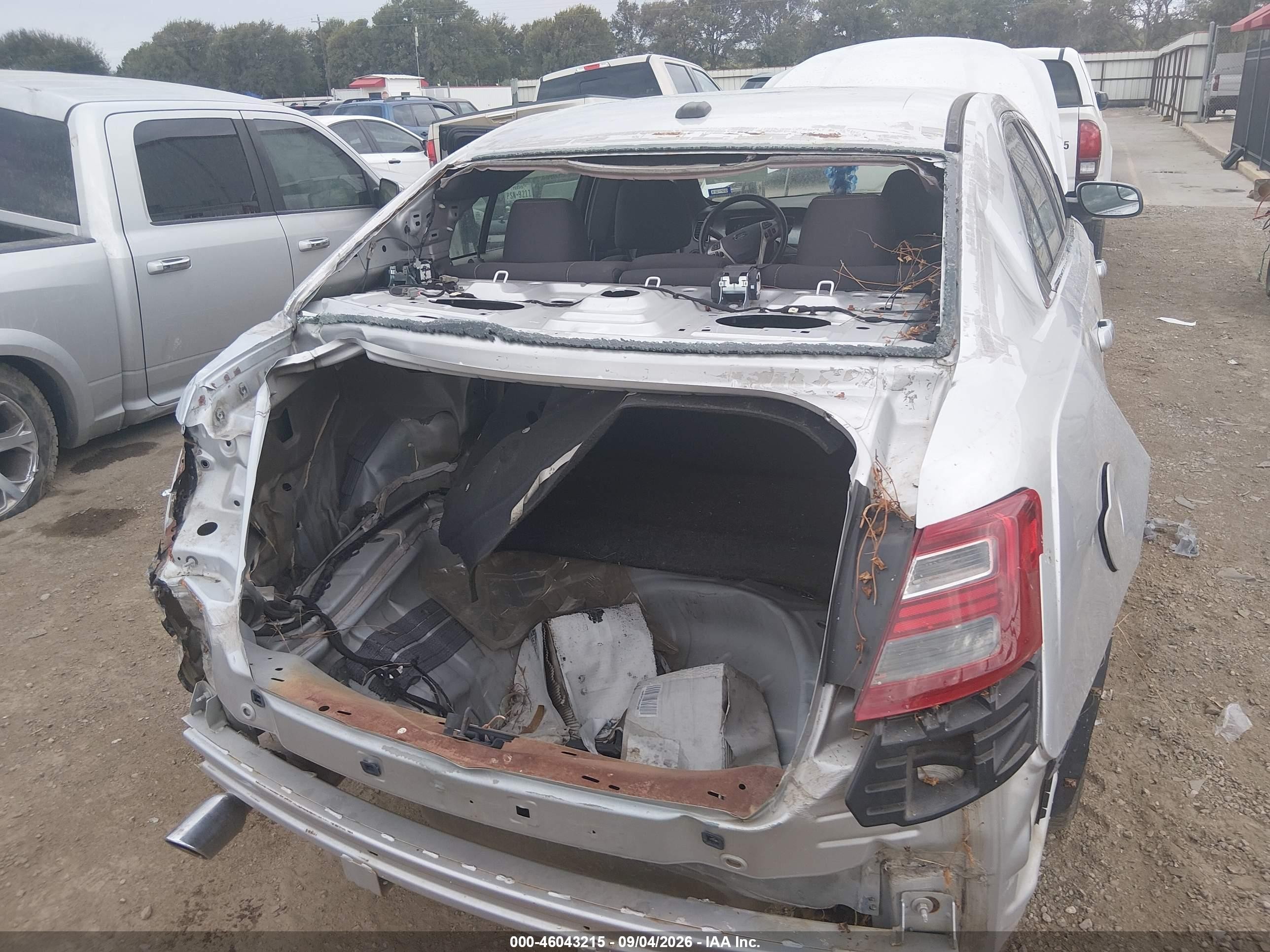 2013 Ford Taurus Sel Silver vin: 1FAHP2E81DG230531