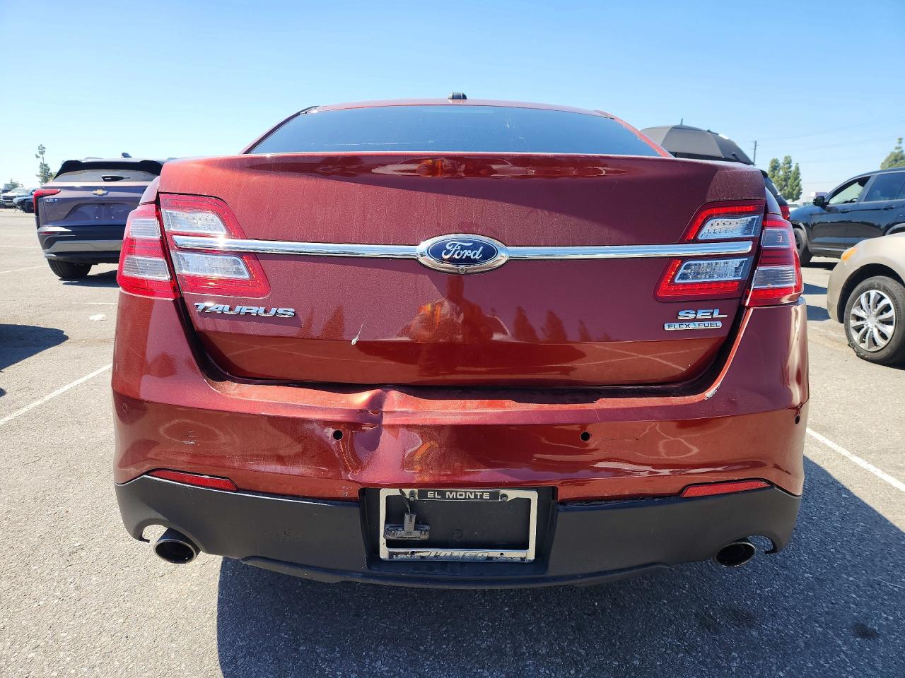 2014 Ford Taurus Sel Red vin: 1FAHP2E81EG126865