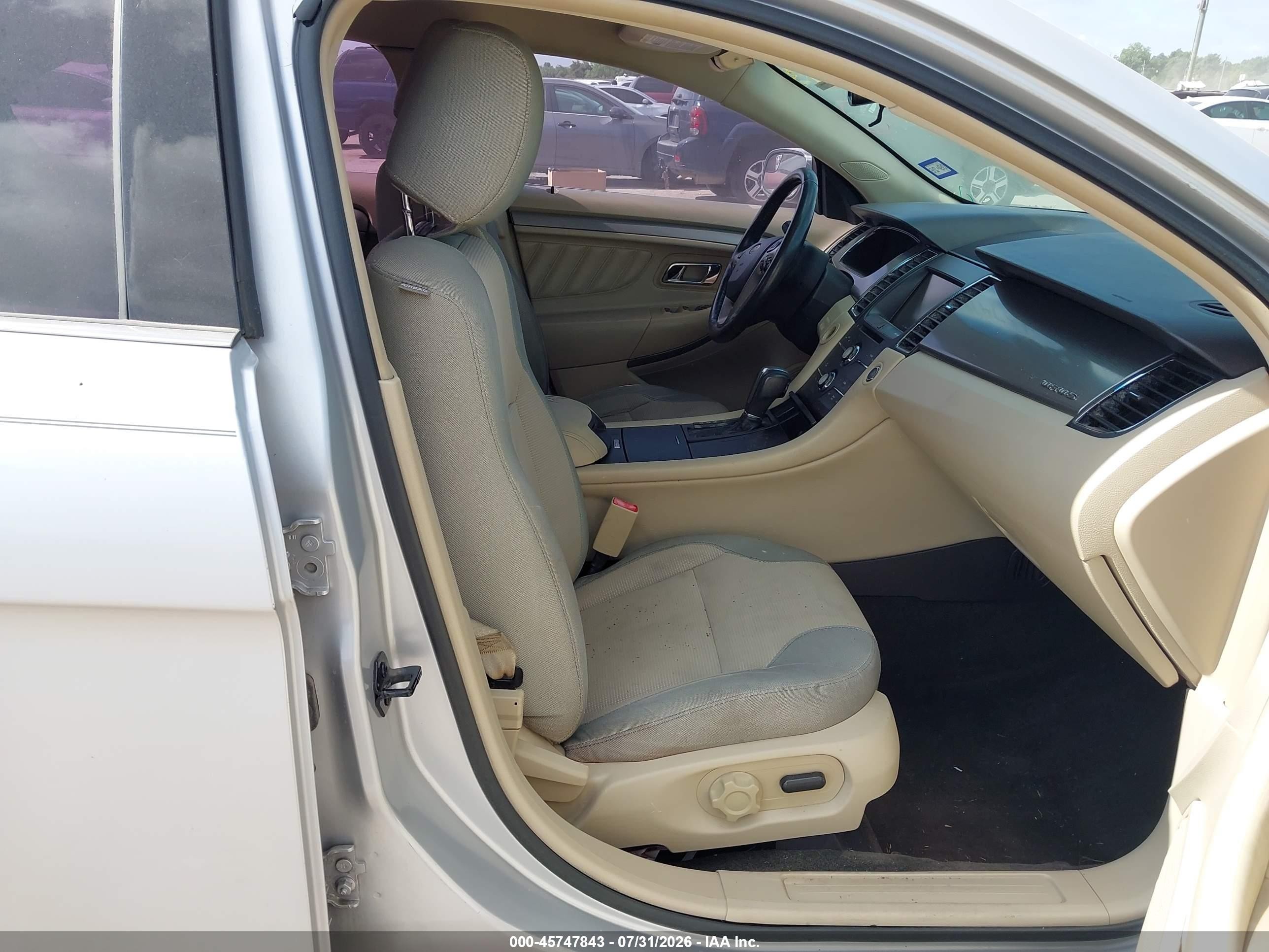 2014 Ford Taurus Sel Серебряный vin: 1FAHP2E81EG140796
