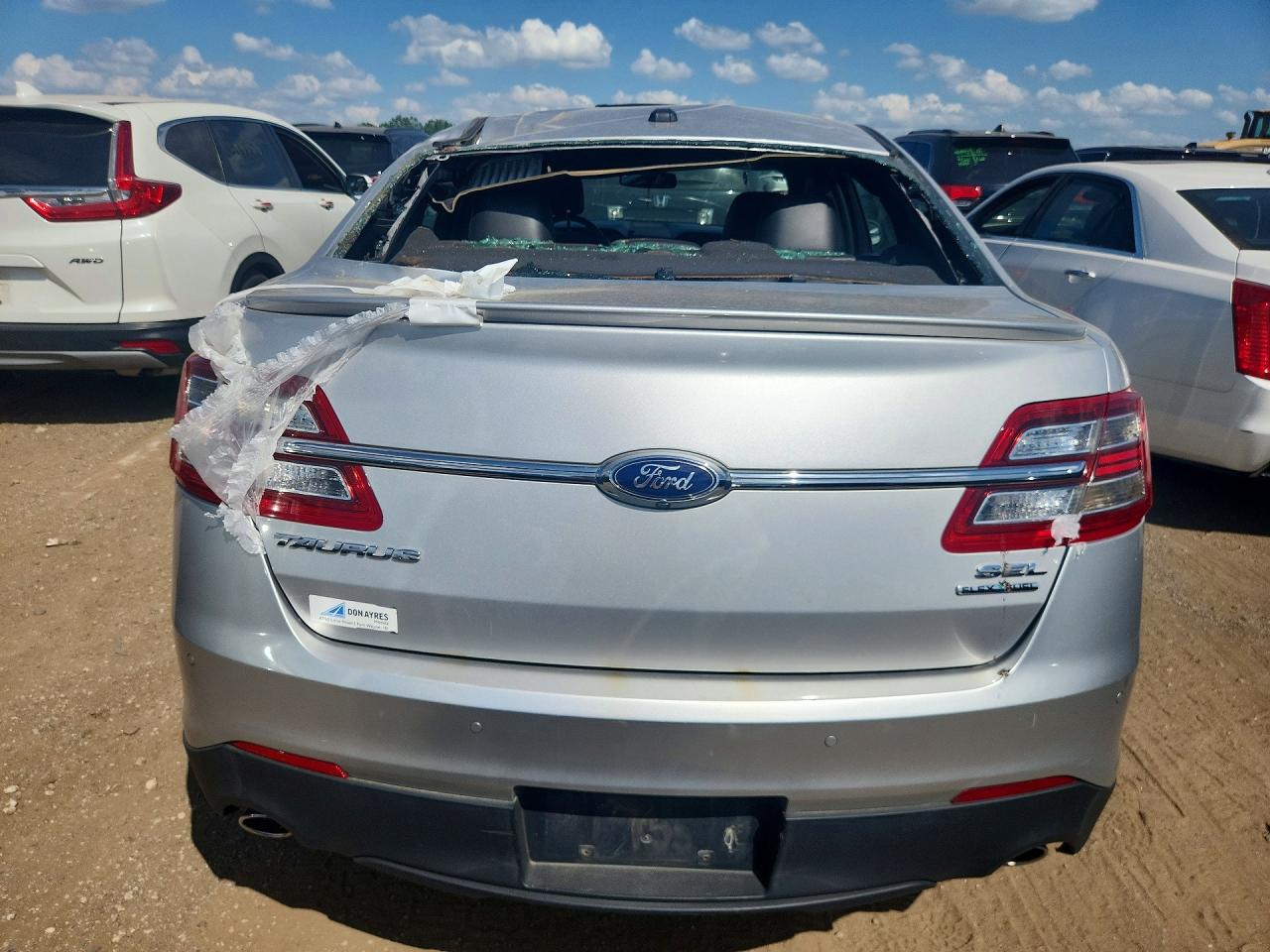 2014 Ford Taurus Sel Silver vin: 1FAHP2E81EG147828
