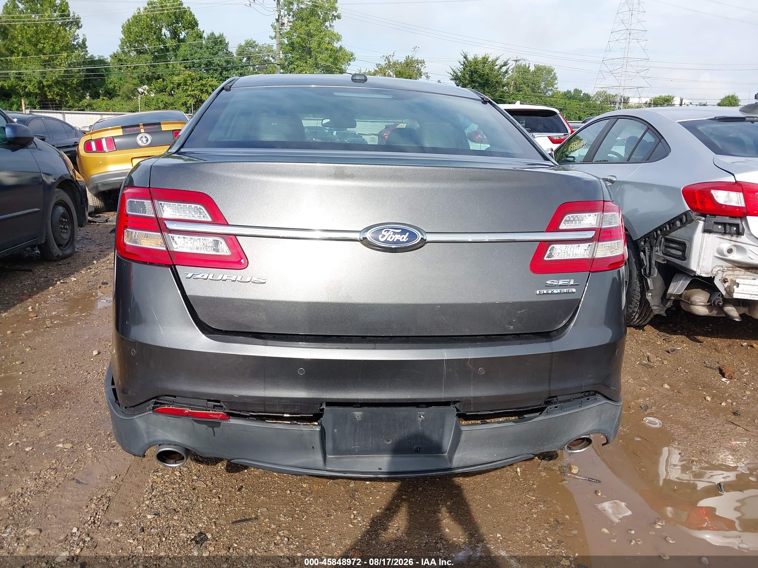 2015 Ford Taurus Sel Gray vin: 1FAHP2E81FG182676