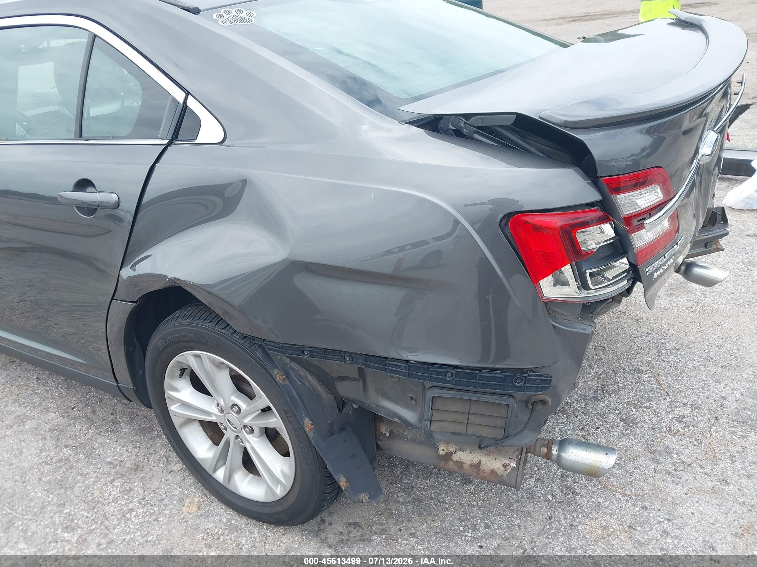 2015 Ford Taurus Sel Серый vin: 1FAHP2E81FG198988