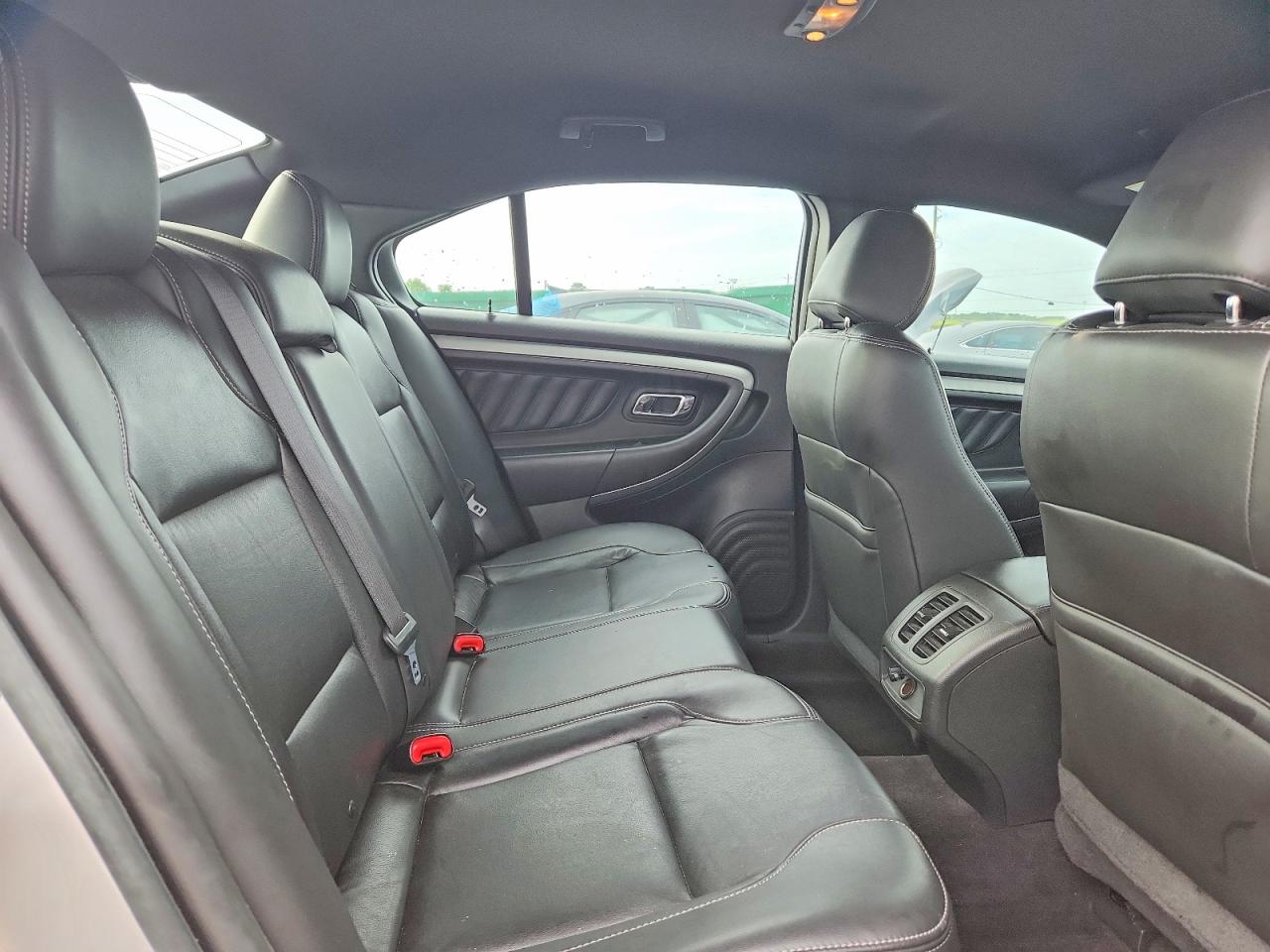 2018 Ford Taurus Sel Silver vin: 1FAHP2E81JG103791