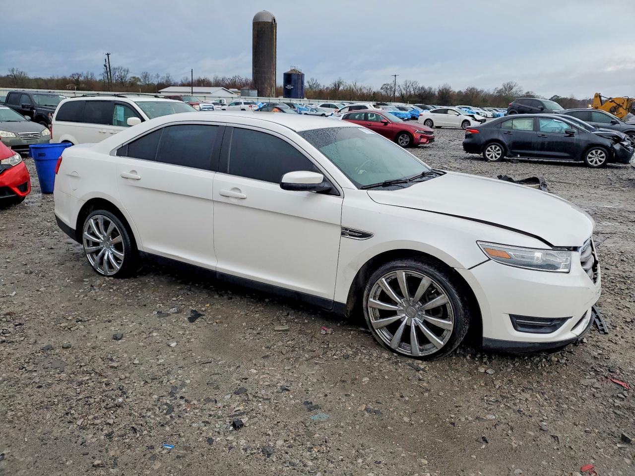 2013 Ford Taurus Sel White vin: 1FAHP2E82DG107465