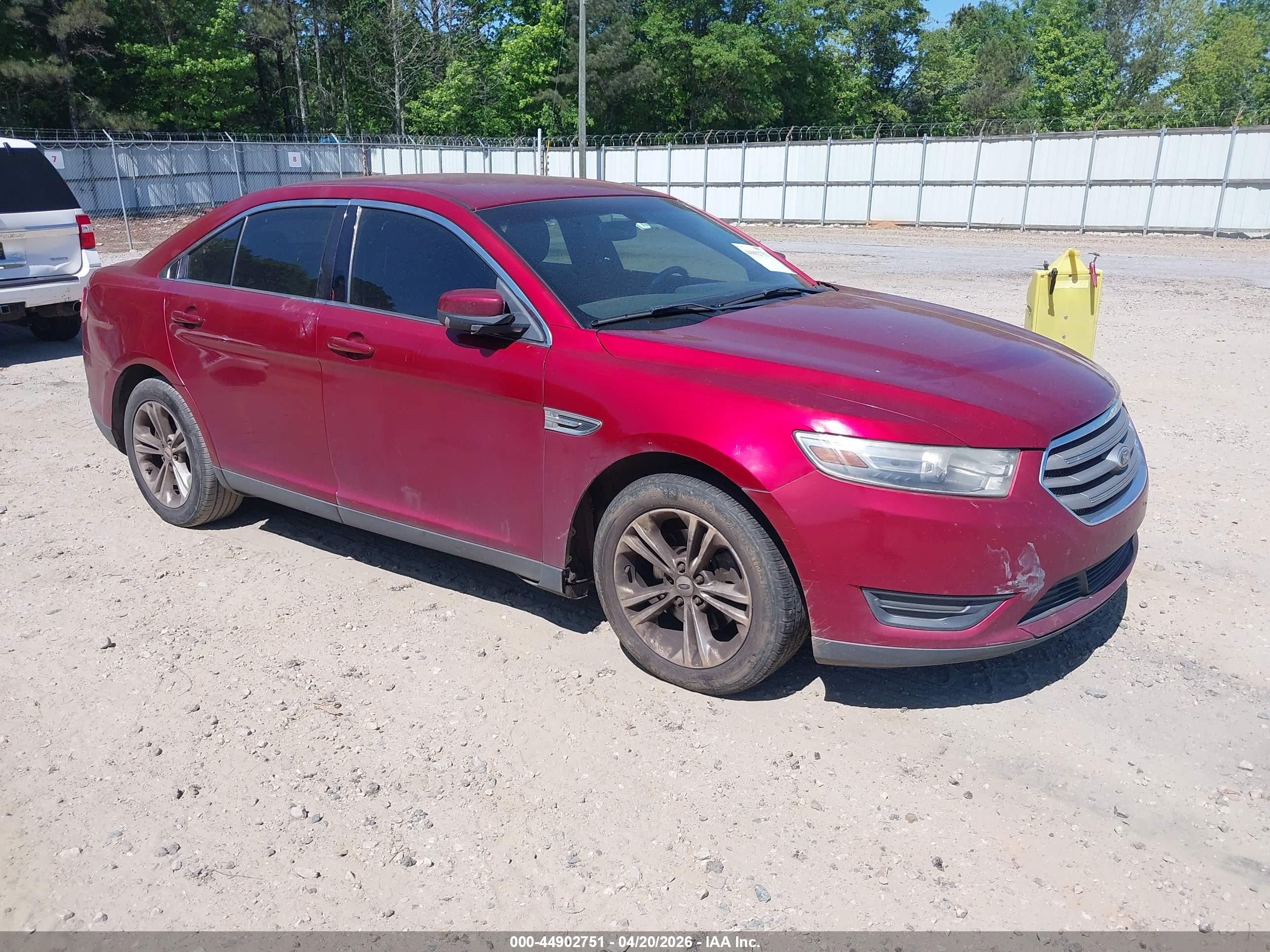 2013 Ford Taurus Sel Burgundy vin: 1FAHP2E82DG167519