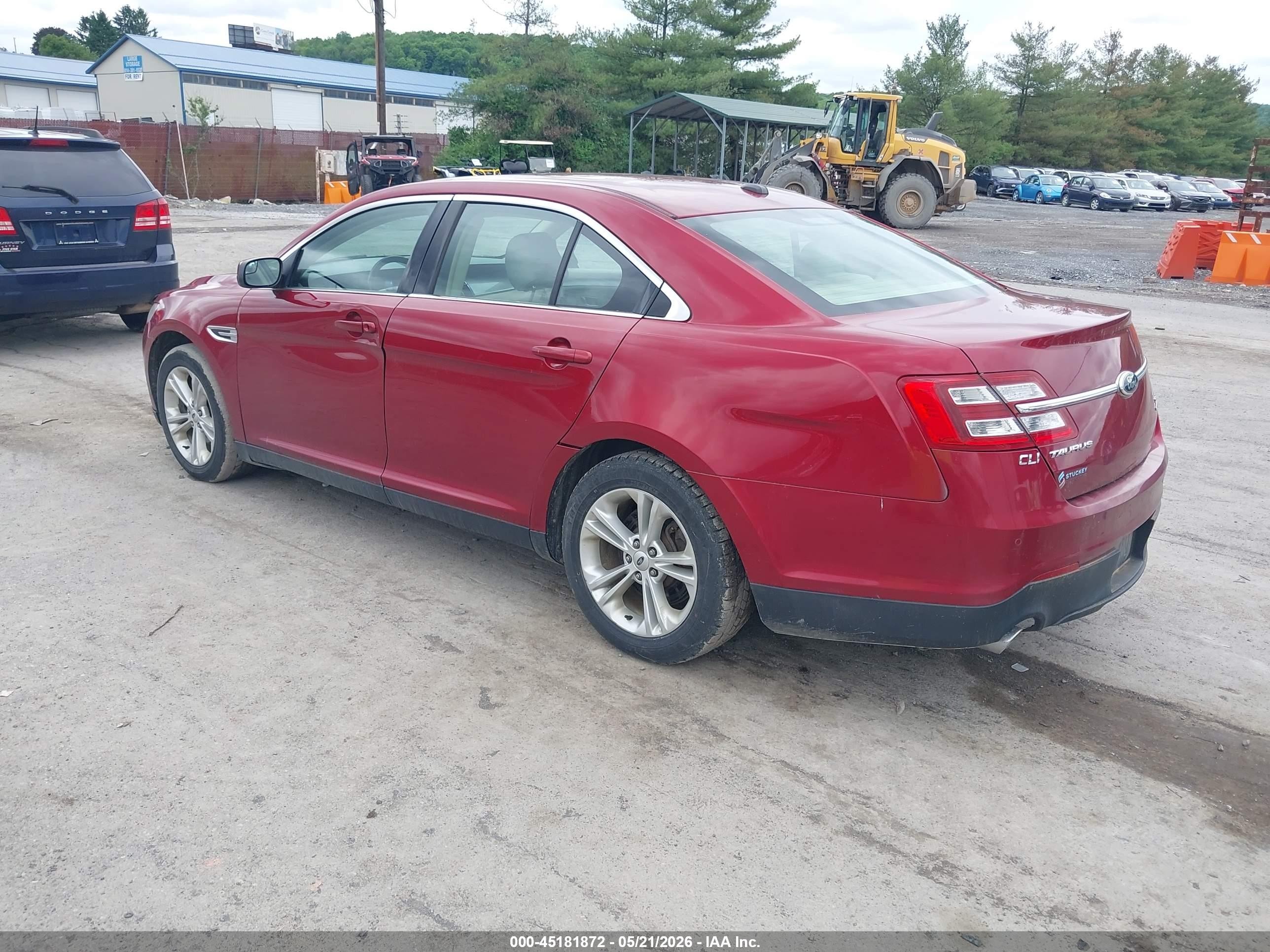 2013 Ford Taurus Sel Red vin: 1FAHP2E82DG190489