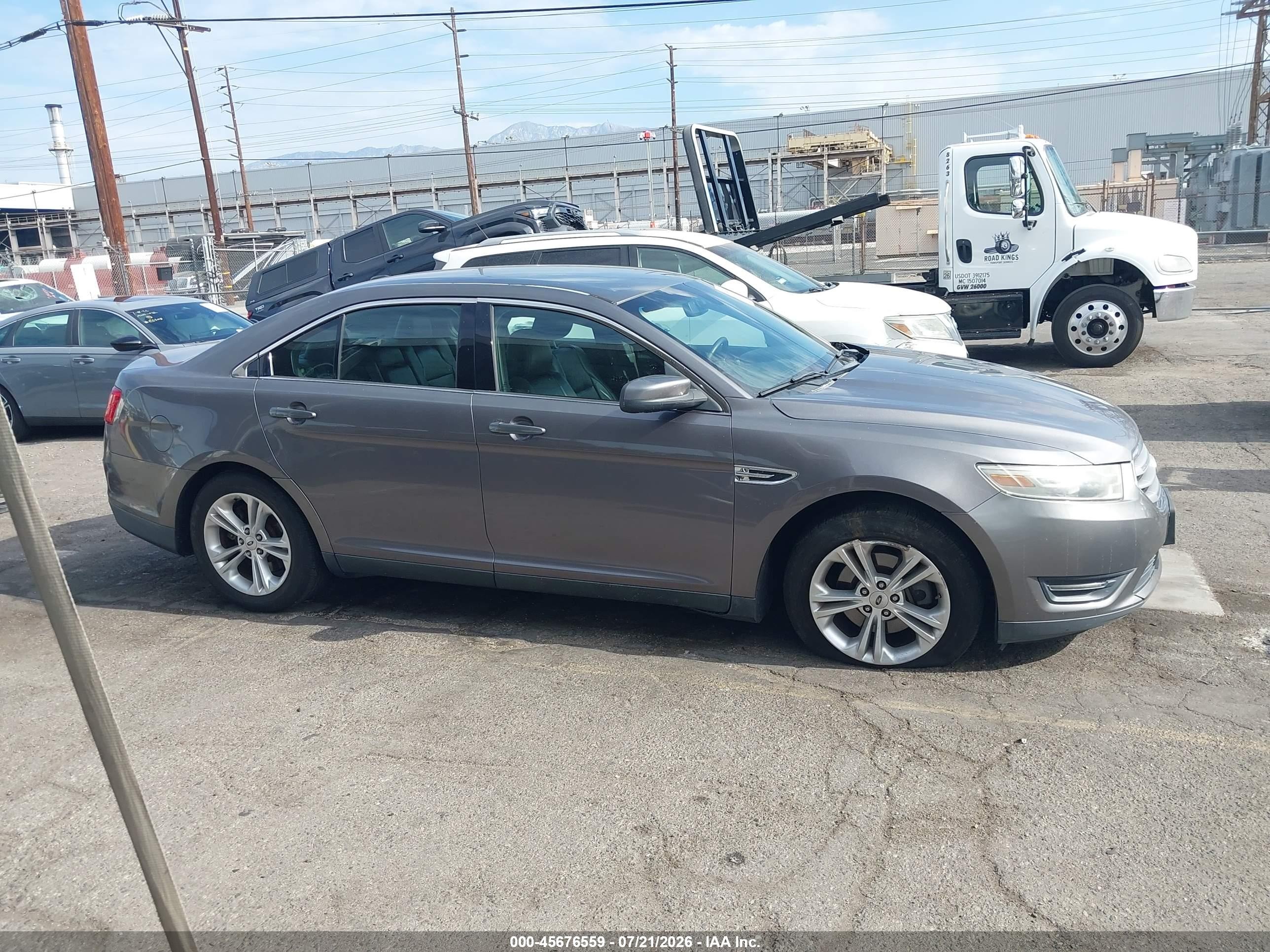 2013 Ford Taurus Sel Gray vin: 1FAHP2E82DG201670