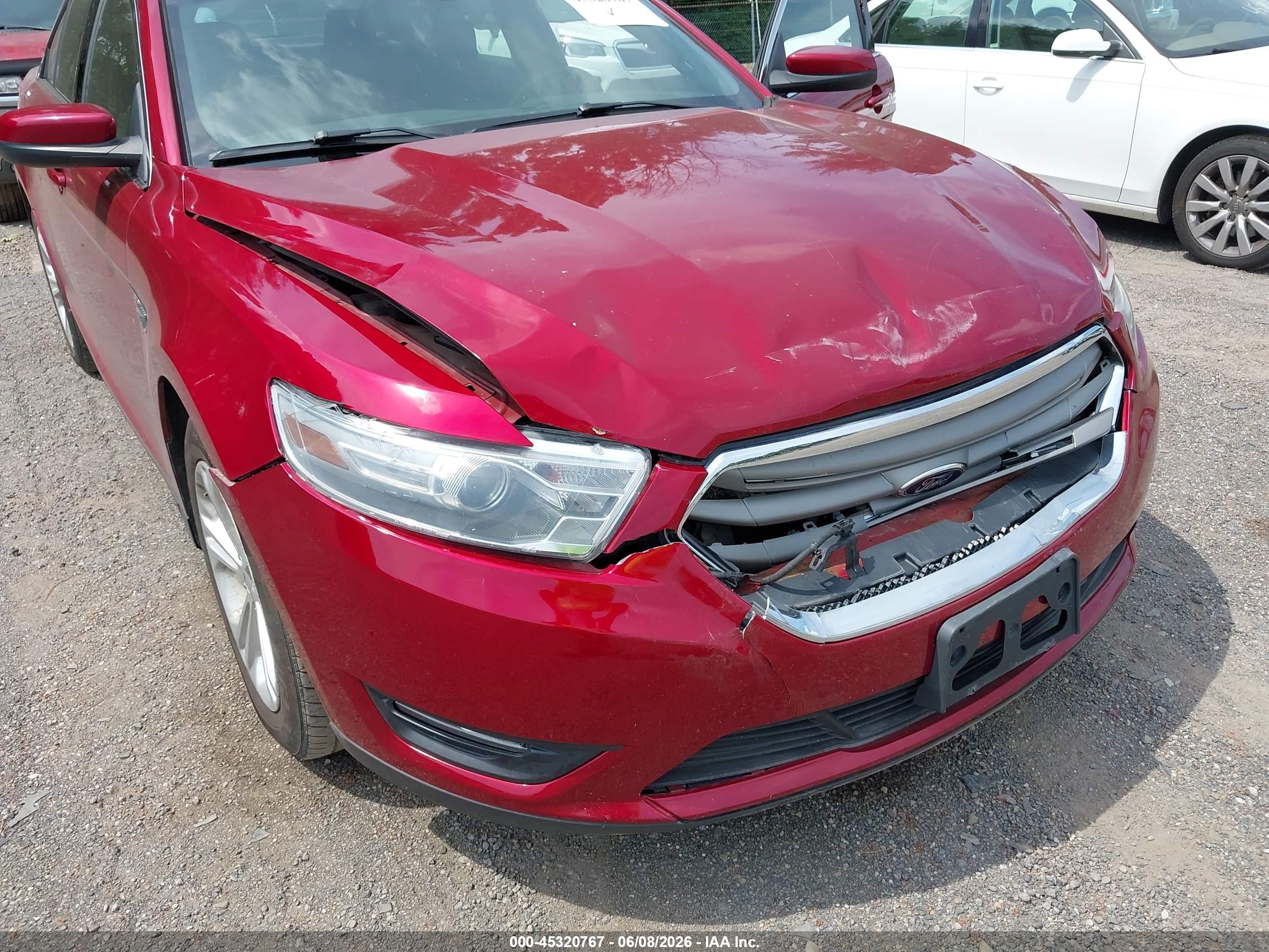 2014 Ford Taurus Sel Red vin: 1FAHP2E82EG121206