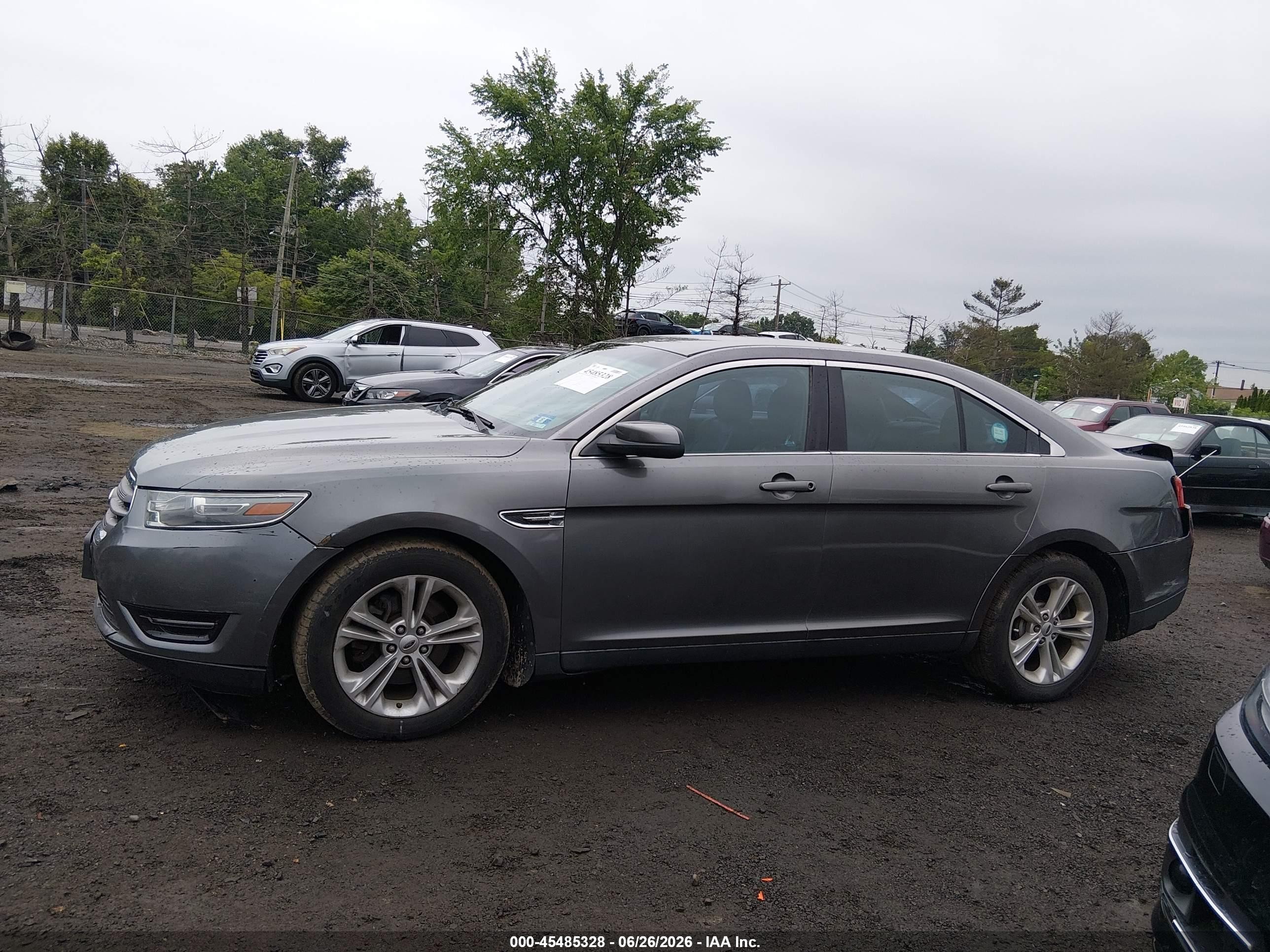 2014 Ford Taurus Sel Gray vin: 1FAHP2E82EG136000