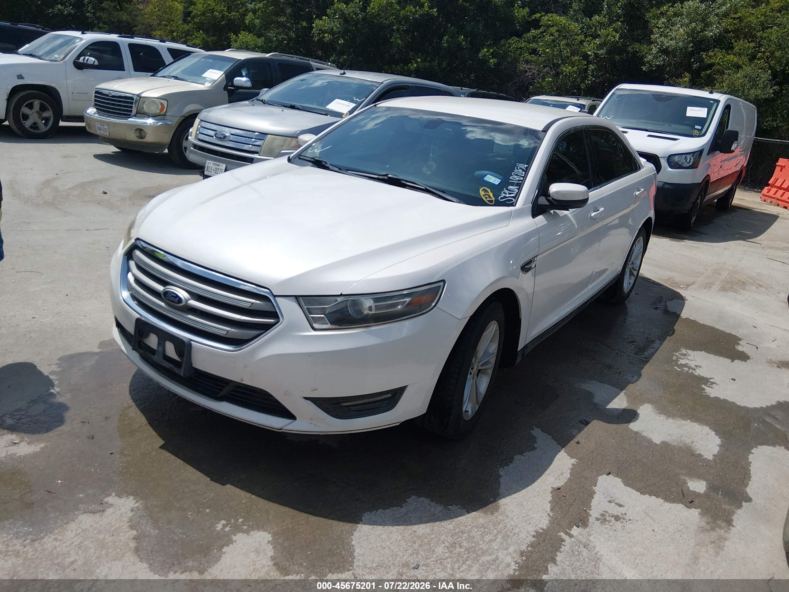 2014 Ford Taurus Sel White vin: 1FAHP2E82EG182054
