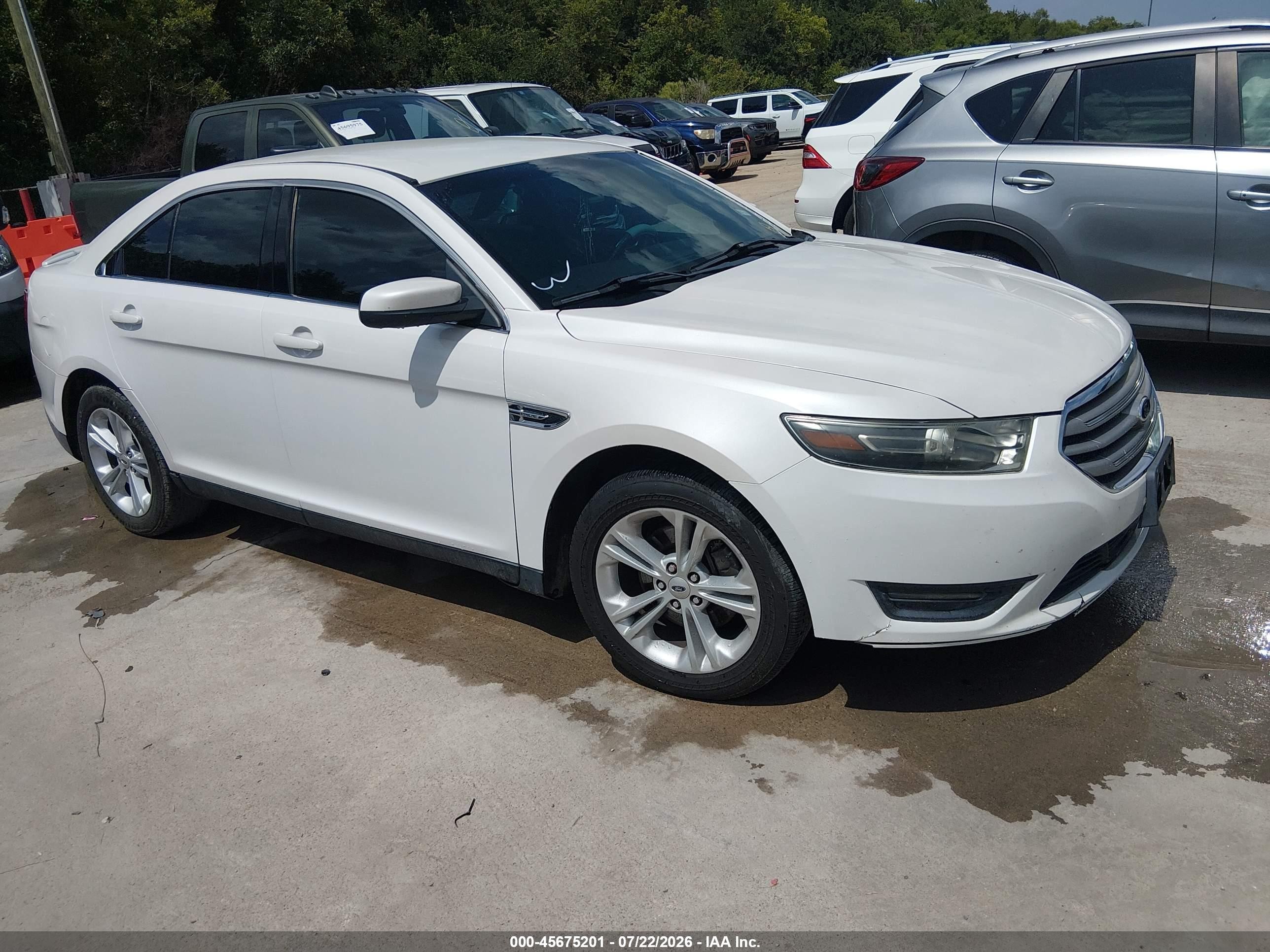 2014 Ford Taurus Sel White vin: 1FAHP2E82EG182054