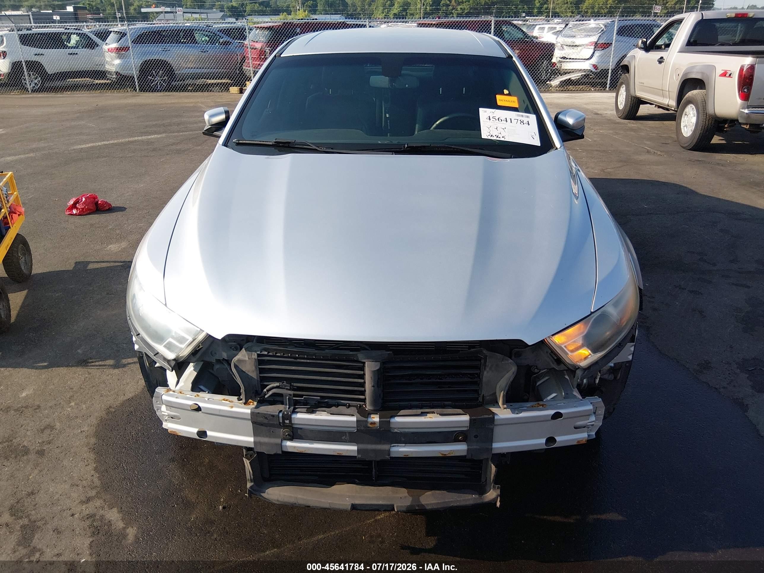 2015 Ford Taurus Sel Silver vin: 1FAHP2E82FG112040