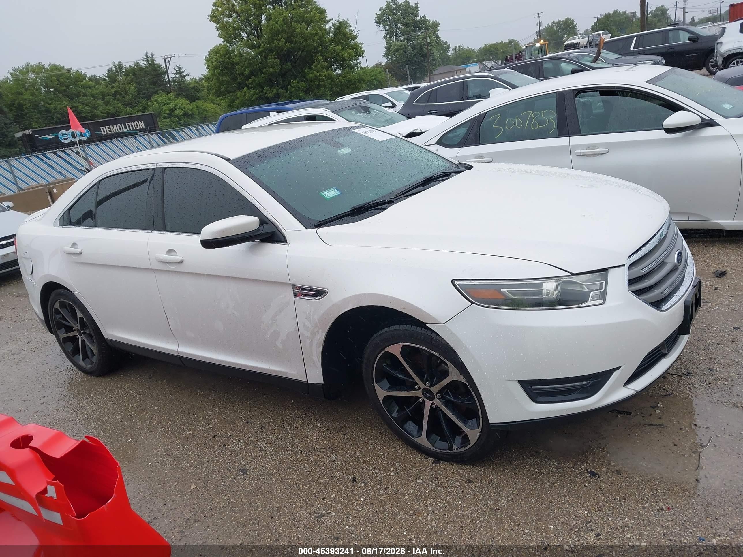 2015 Ford Taurus Sel White vin: 1FAHP2E82FG114144