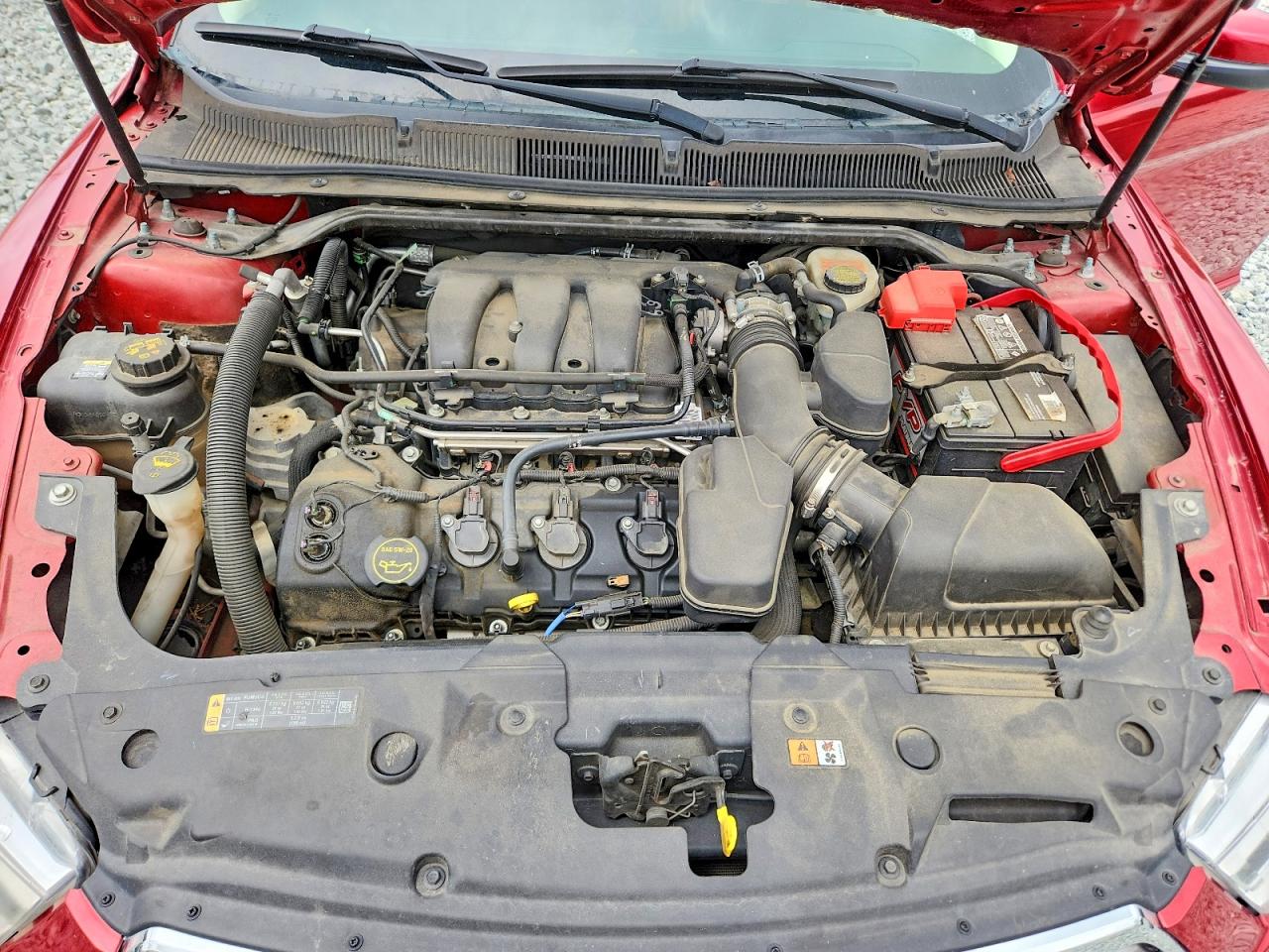 2015 Ford Taurus Sel Красный vin: 1FAHP2E82FG158452