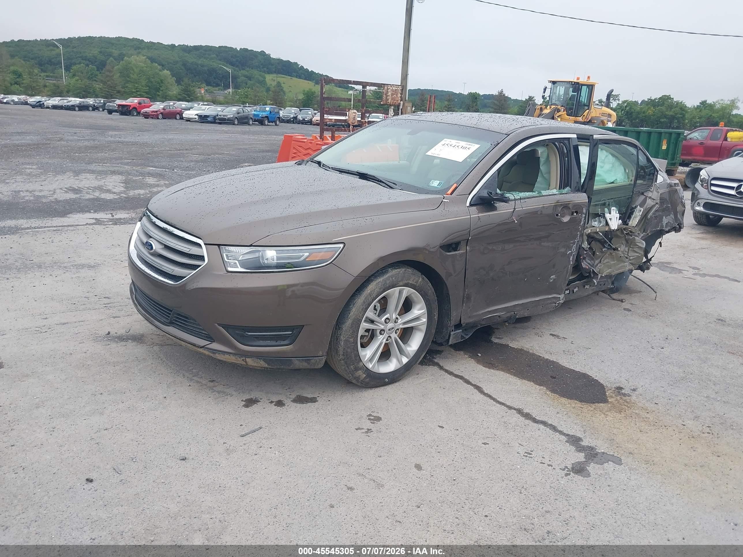 2015 Ford Taurus Sel Brown vin: 1FAHP2E82FG164686