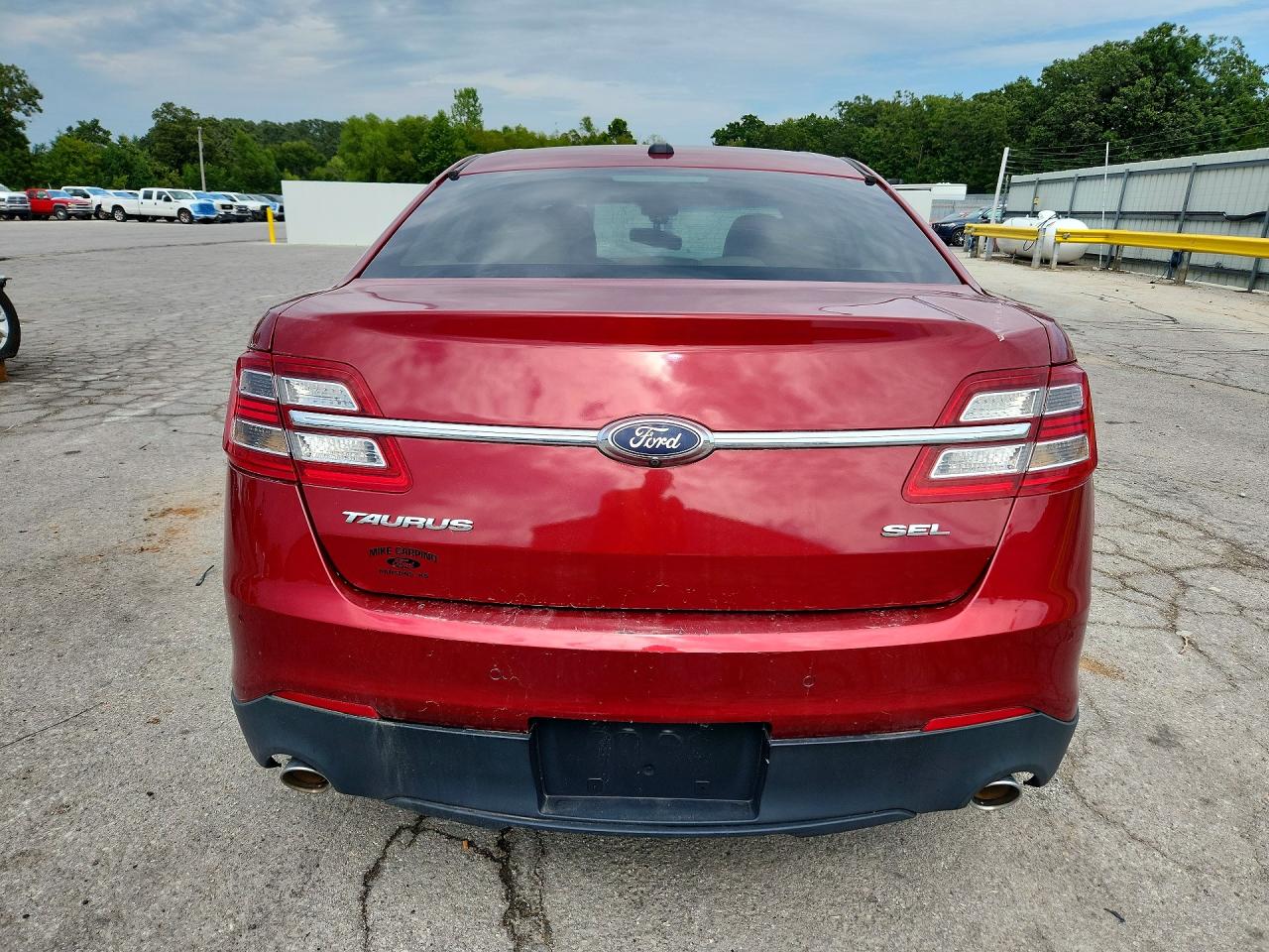 2017 Ford Taurus Sel Red vin: 1FAHP2E82HG110744