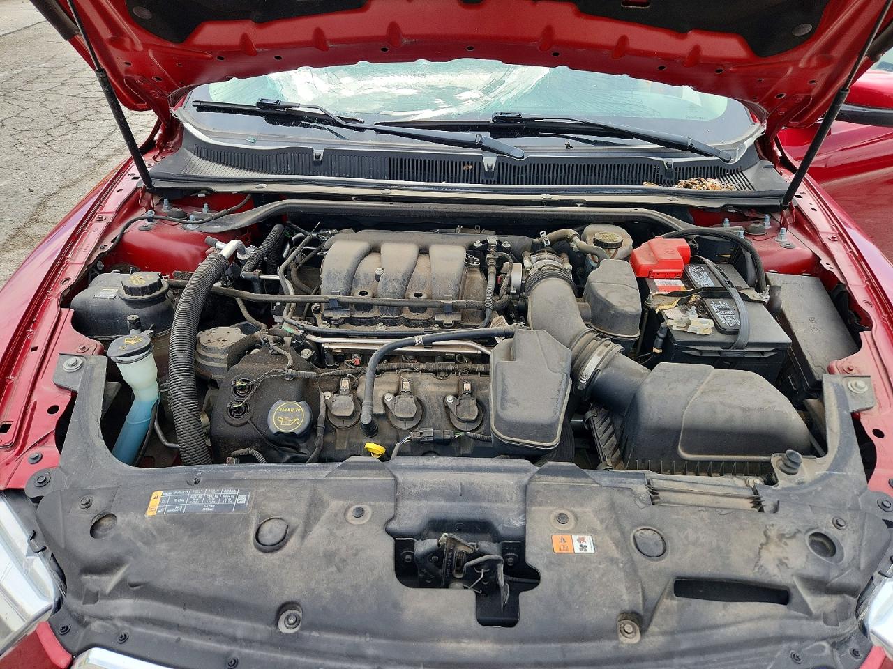 2017 Ford Taurus Sel Red vin: 1FAHP2E82HG110744