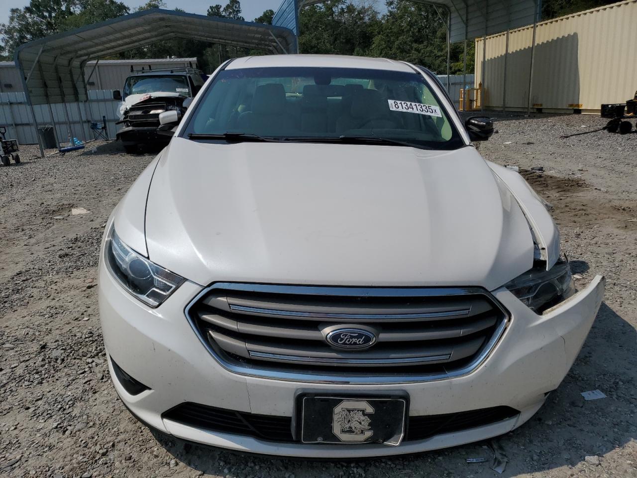 2018 Ford Taurus Sel Белый vin: 1FAHP2E82JG130823