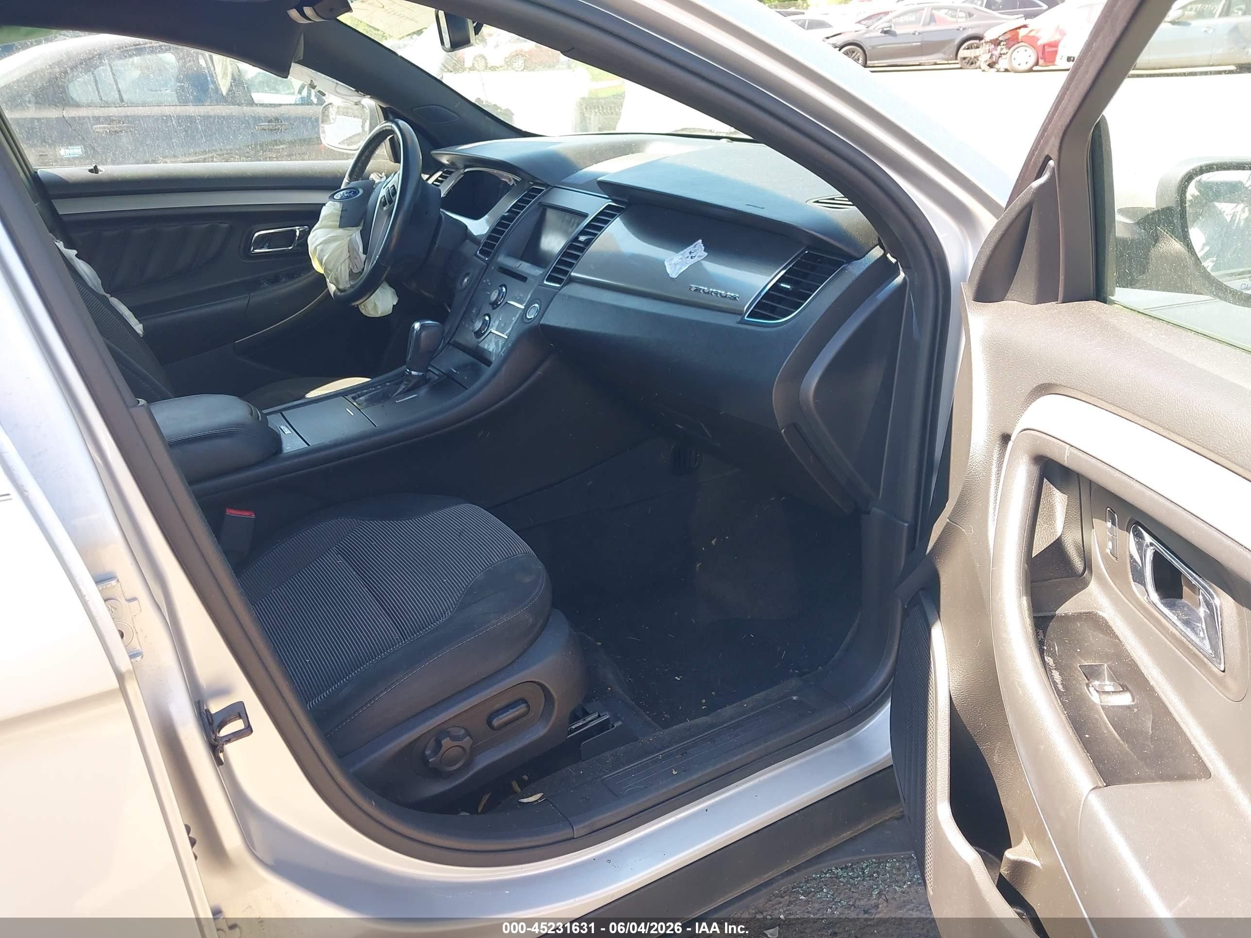 2013 Ford Taurus Sel Silver vin: 1FAHP2E83DG112626