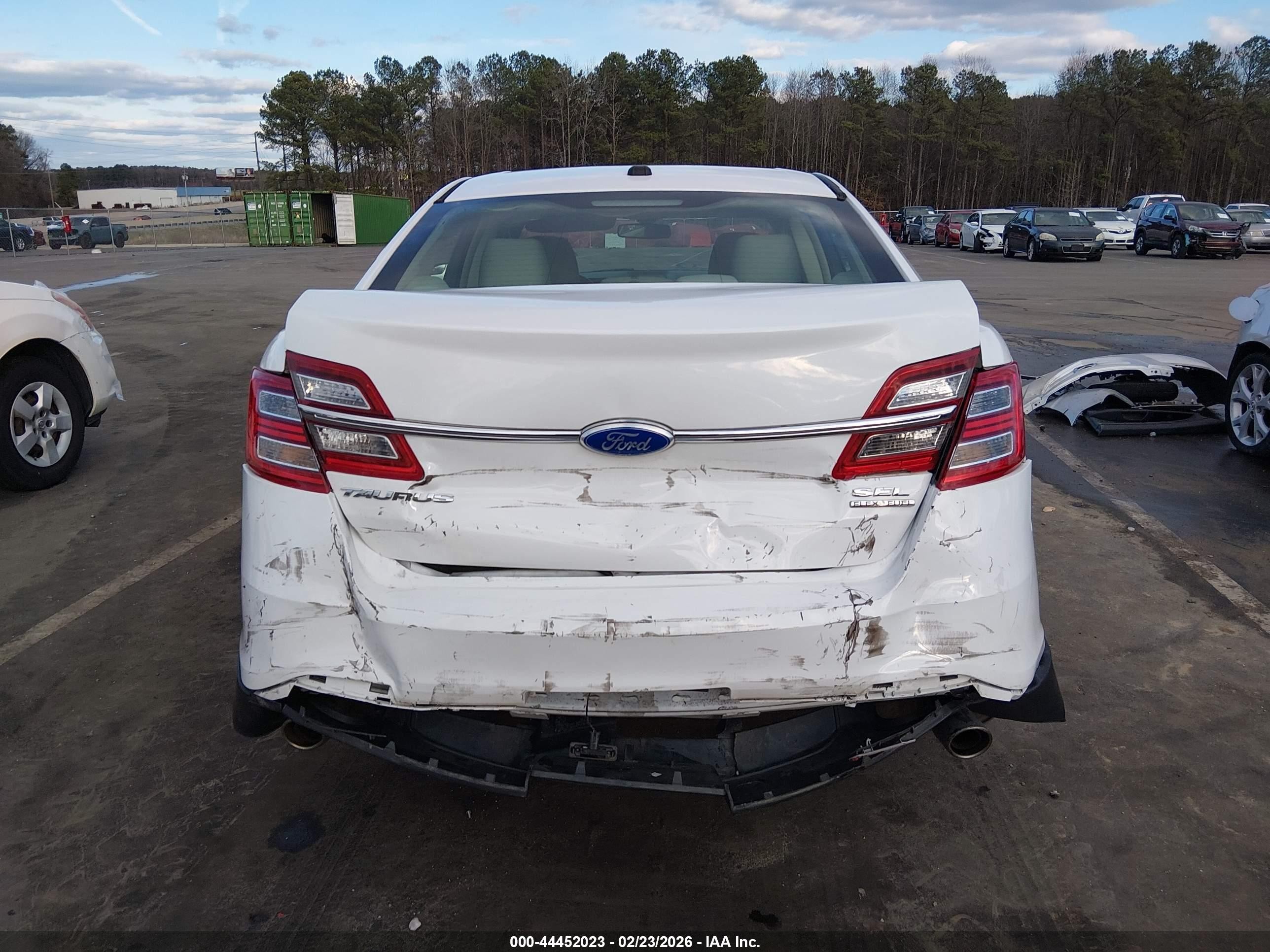 2013 Ford Taurus Sel White vin: 1FAHP2E83DG141513