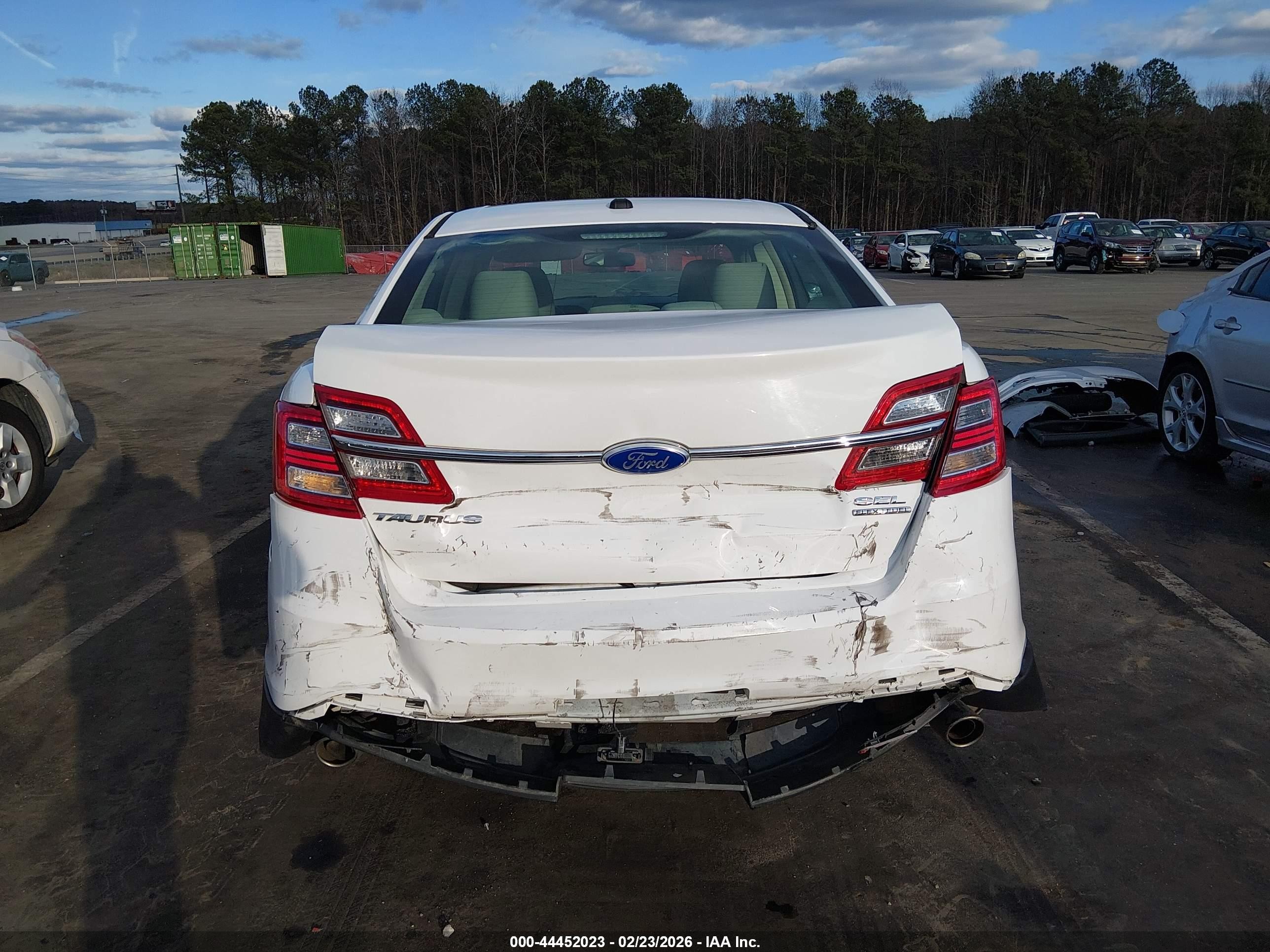 2013 Ford Taurus Sel White vin: 1FAHP2E83DG141513