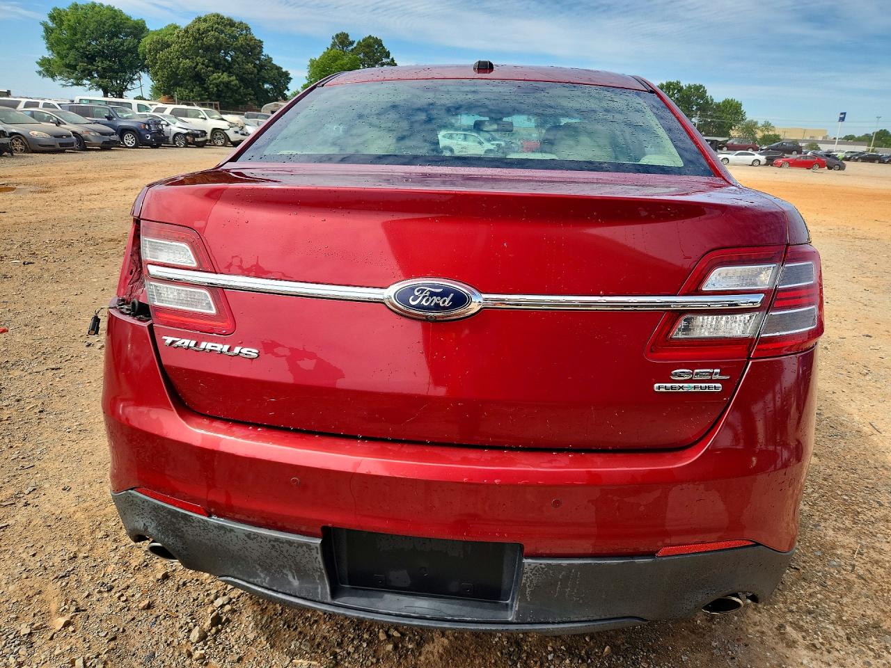 2013 Ford Taurus Sel Red vin: 1FAHP2E83DG147487