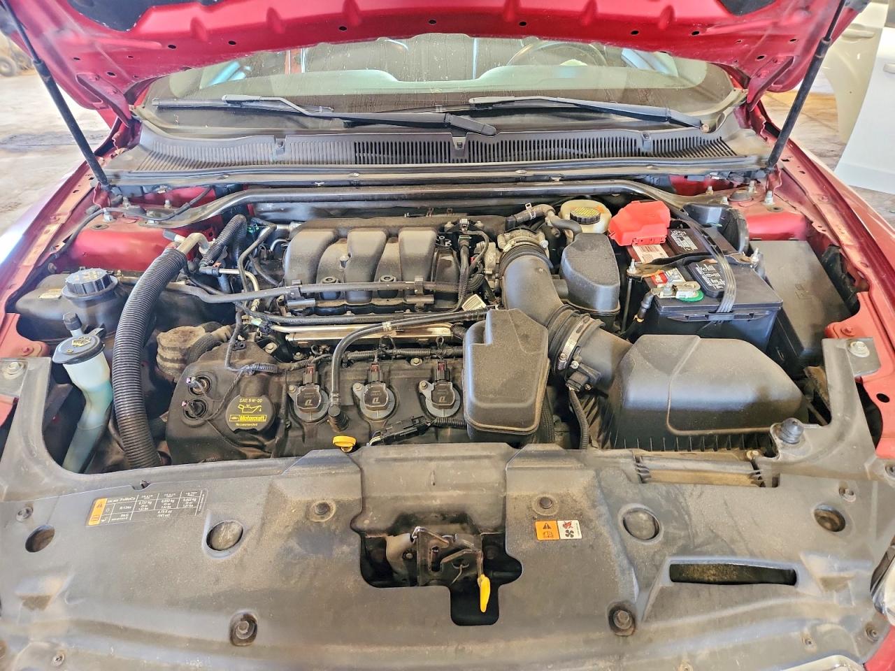 2013 Ford Taurus Sel Maroon vin: 1FAHP2E83DG150079