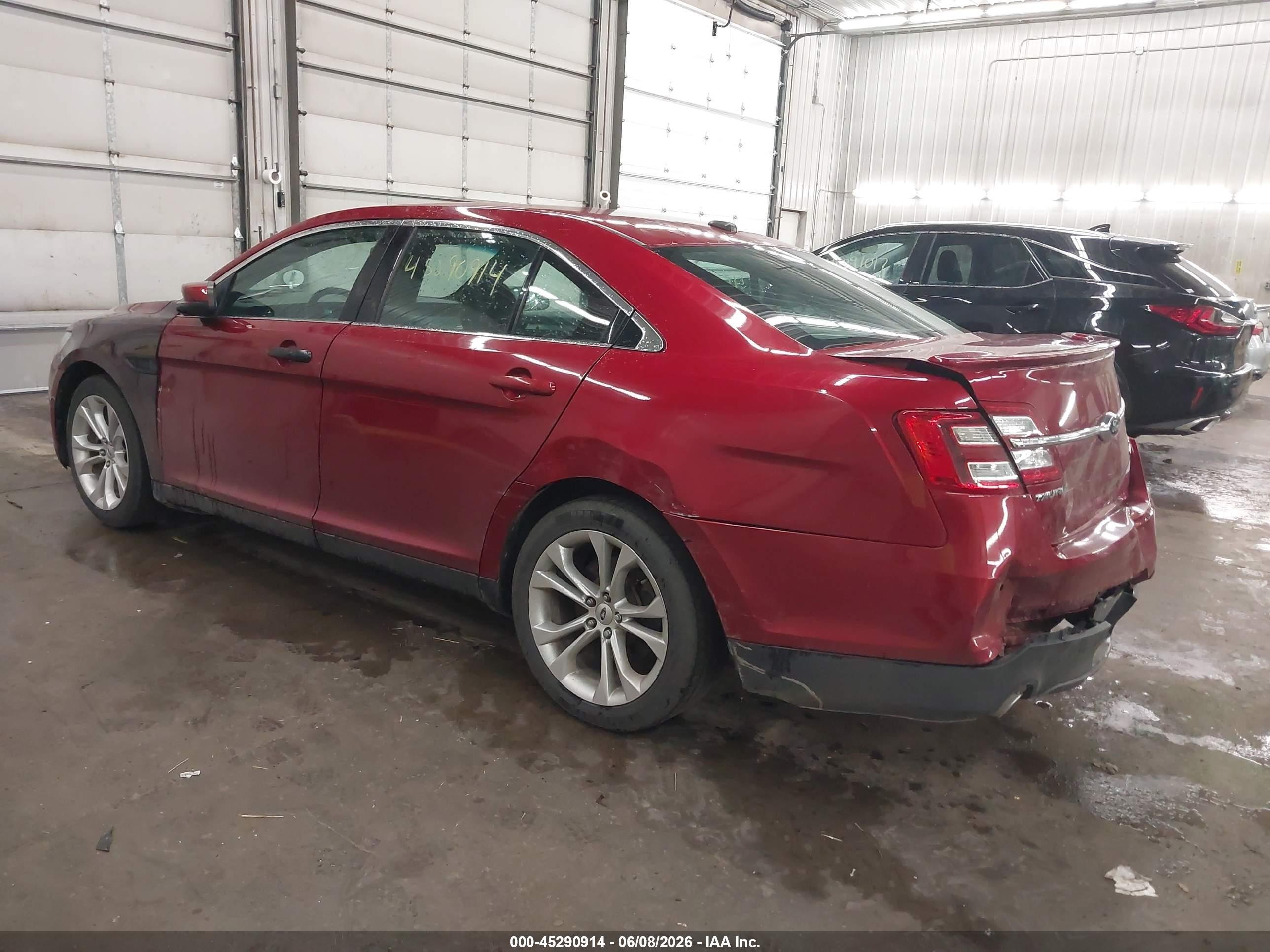 2013 Ford Taurus Sel Red vin: 1FAHP2E83DG166346