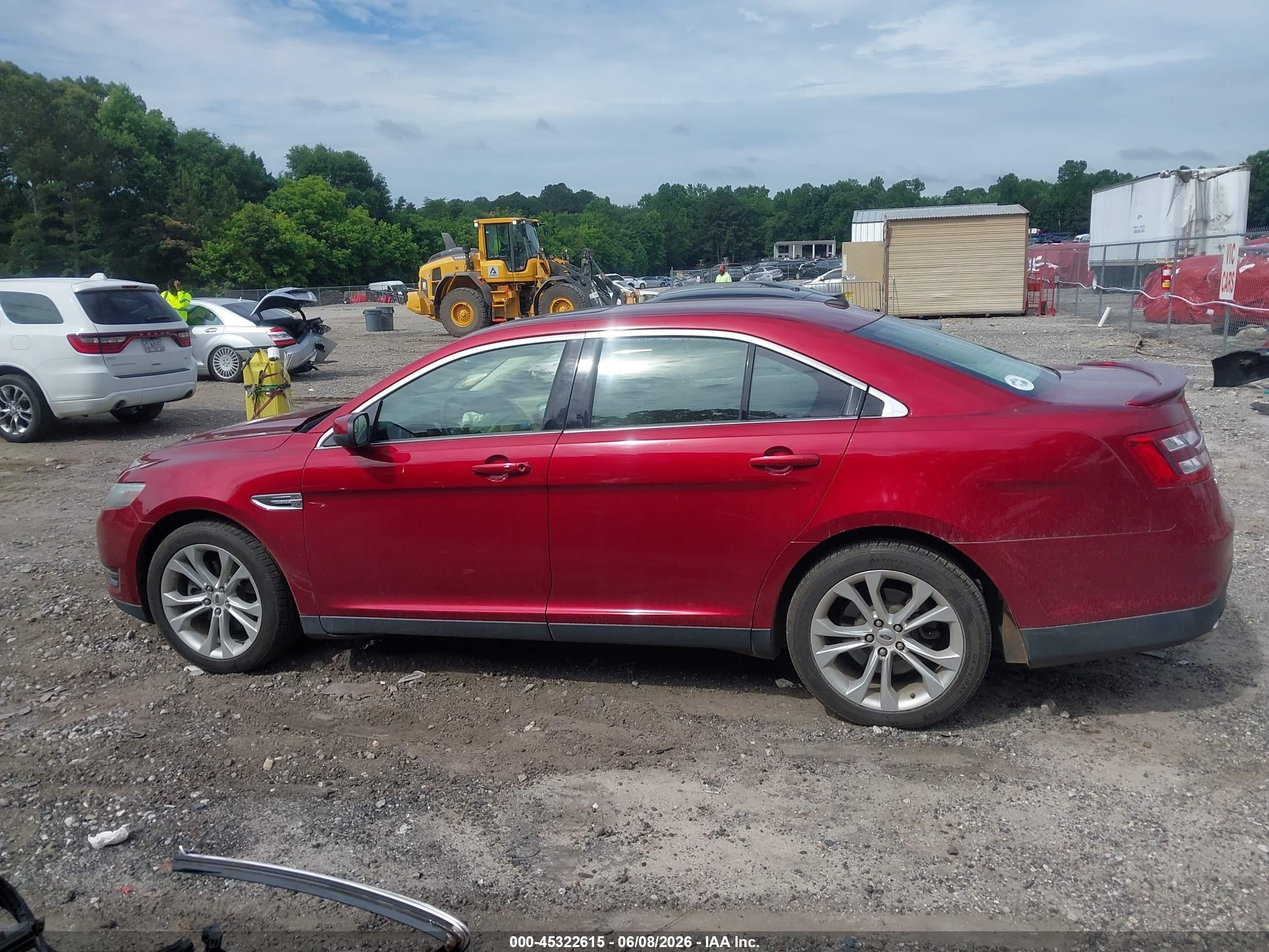 2013 Ford Taurus Sel Red vin: 1FAHP2E83DG179789