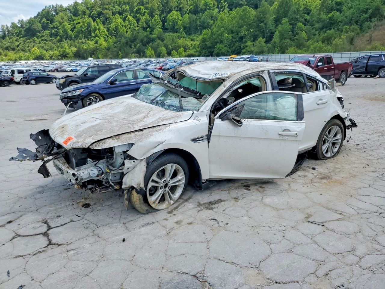 2013 Ford Taurus Sel White vin: 1FAHP2E83DG214668