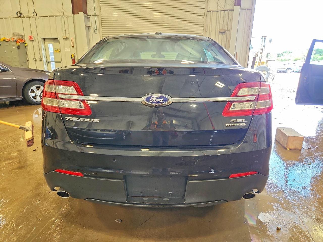 2014 Ford Taurus Sel Черный vin: 1FAHP2E83EG152402