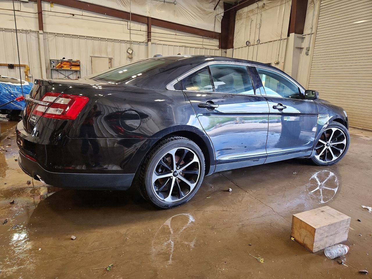 2014 Ford Taurus Sel Черный vin: 1FAHP2E83EG152402