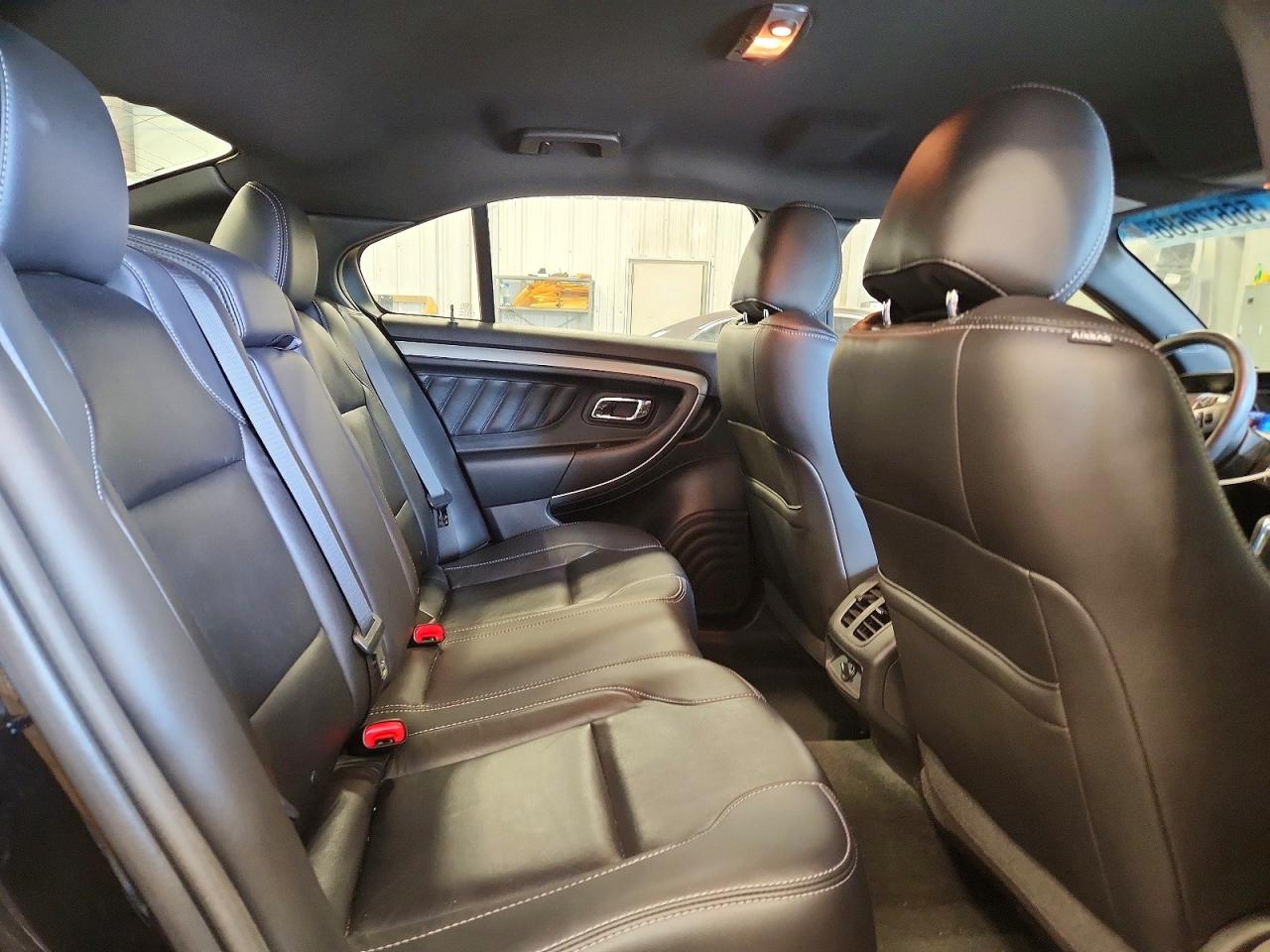 2014 Ford Taurus Sel Черный vin: 1FAHP2E83EG152402