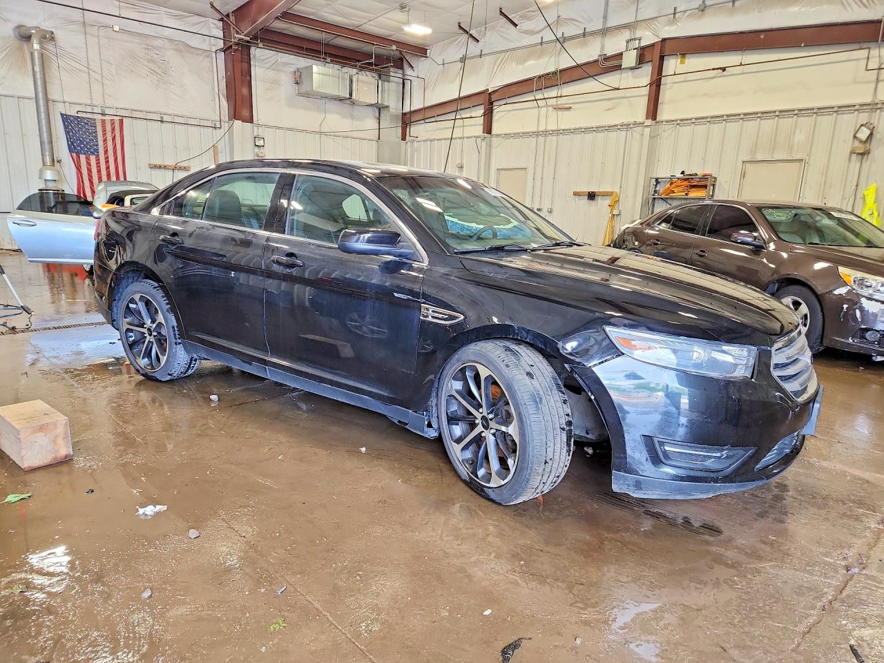 2014 Ford Taurus Sel Черный vin: 1FAHP2E83EG152402