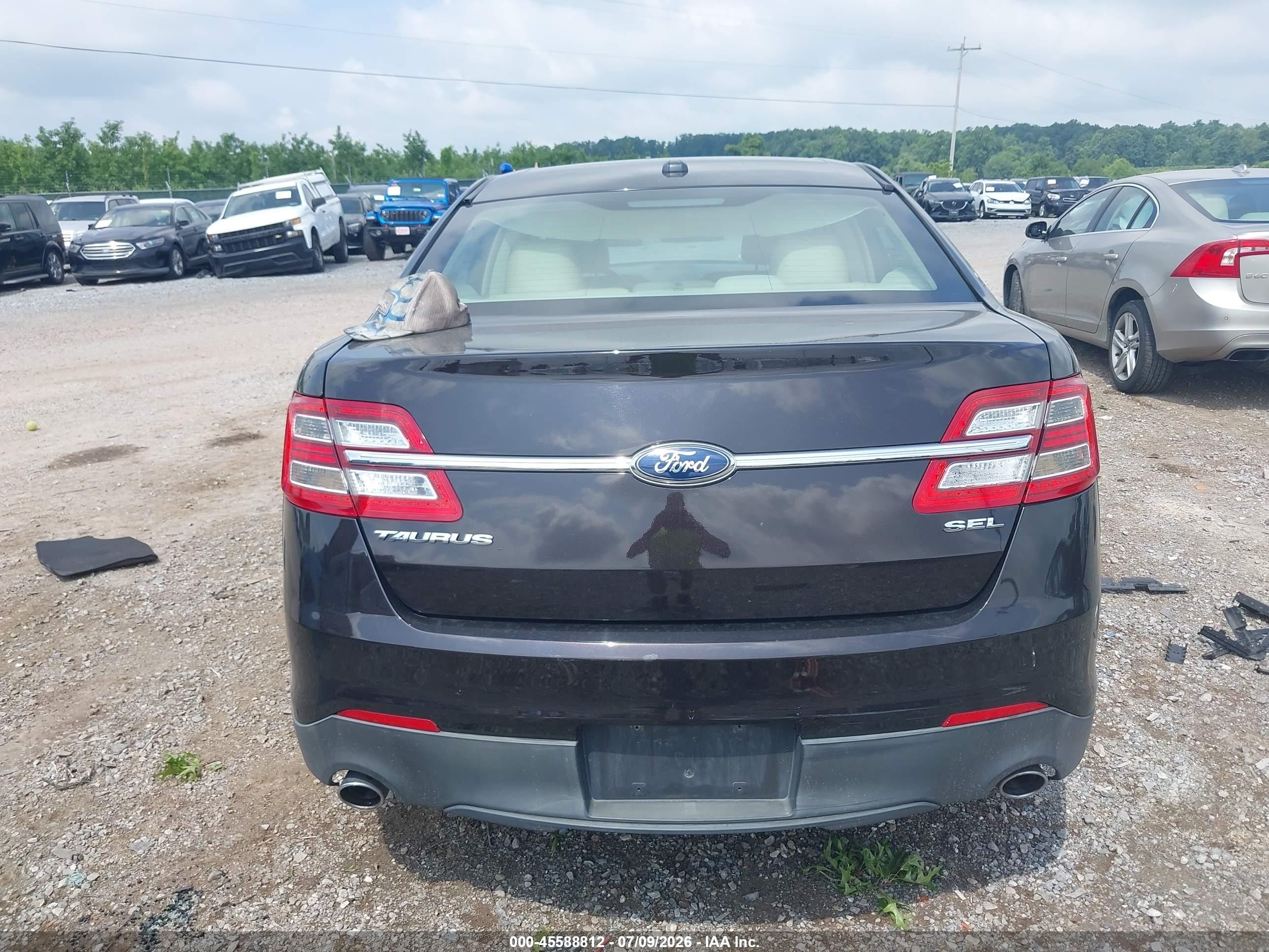 2014 Ford Taurus Sel Черный vin: 1FAHP2E83EG170852