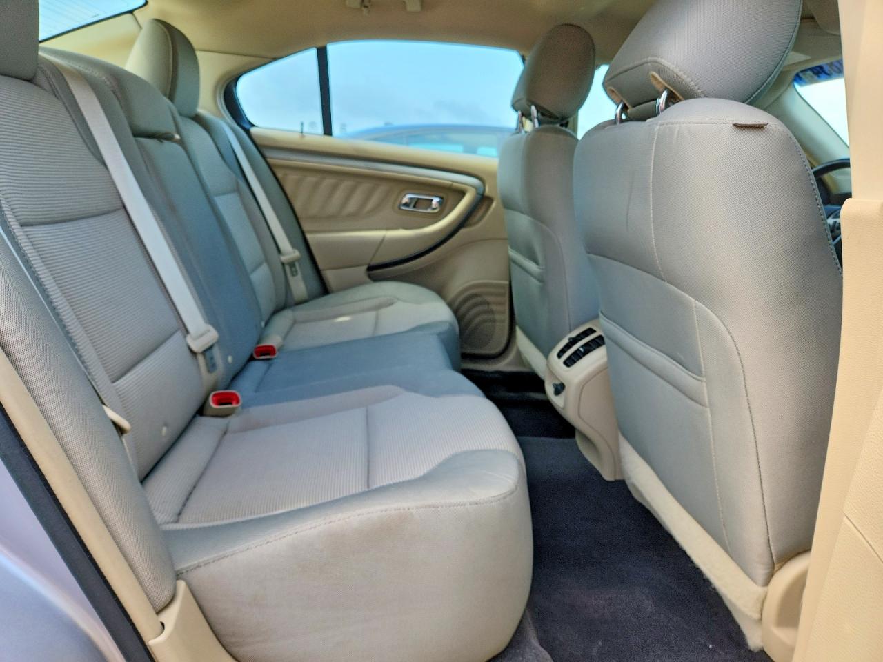 2015 Ford Taurus Sel Silver vin: 1FAHP2E83FG101662