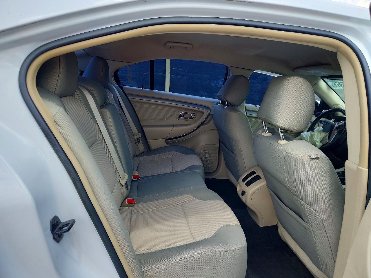2015 Ford Taurus Sel White vin: 1FAHP2E83FG106666